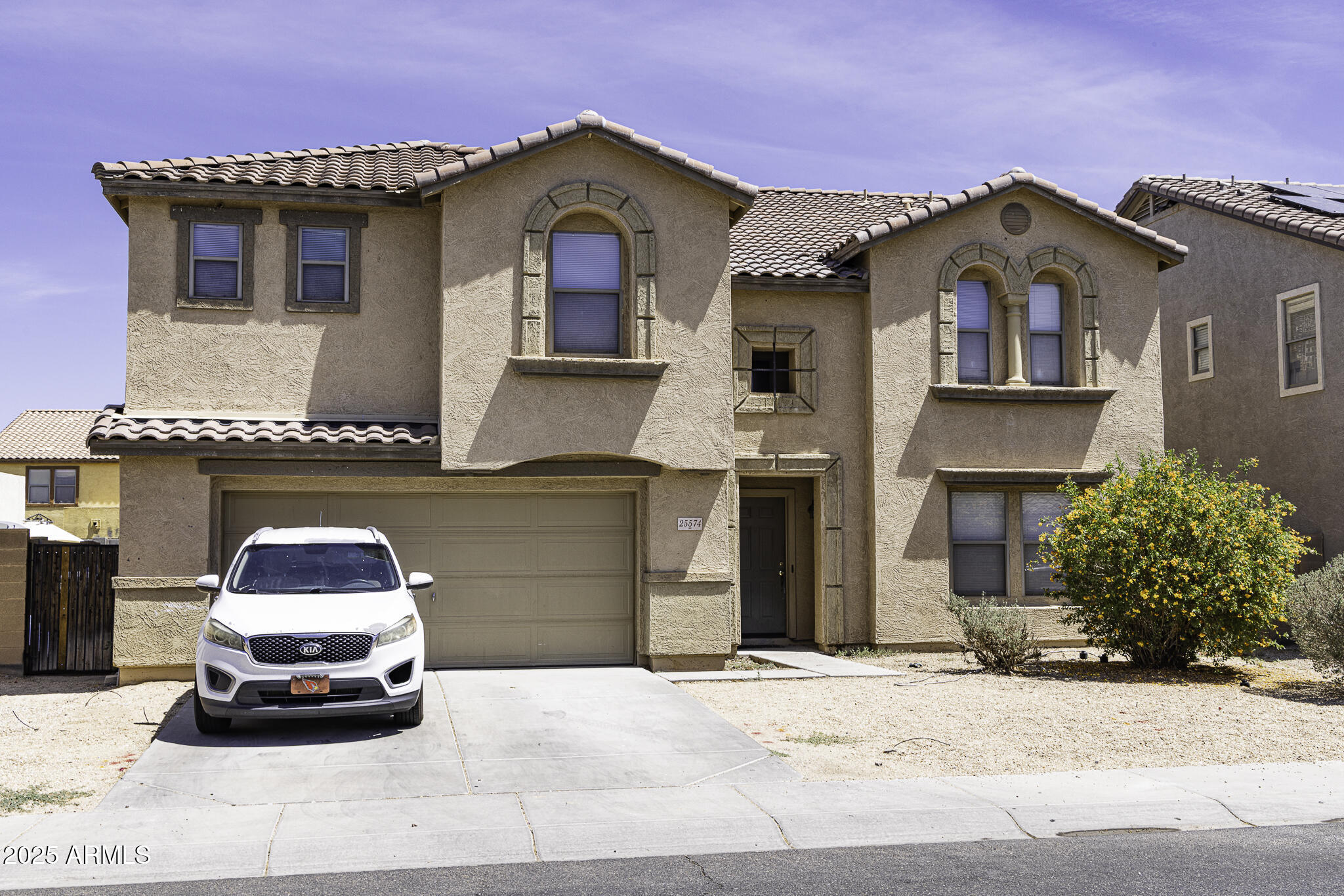 25574 W LYNNE Lane