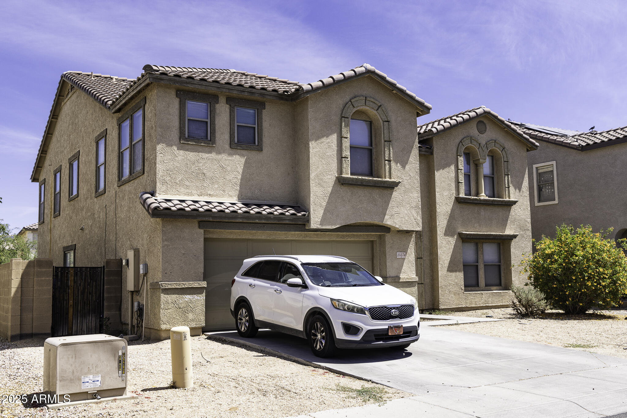 25574 W LYNNE Lane