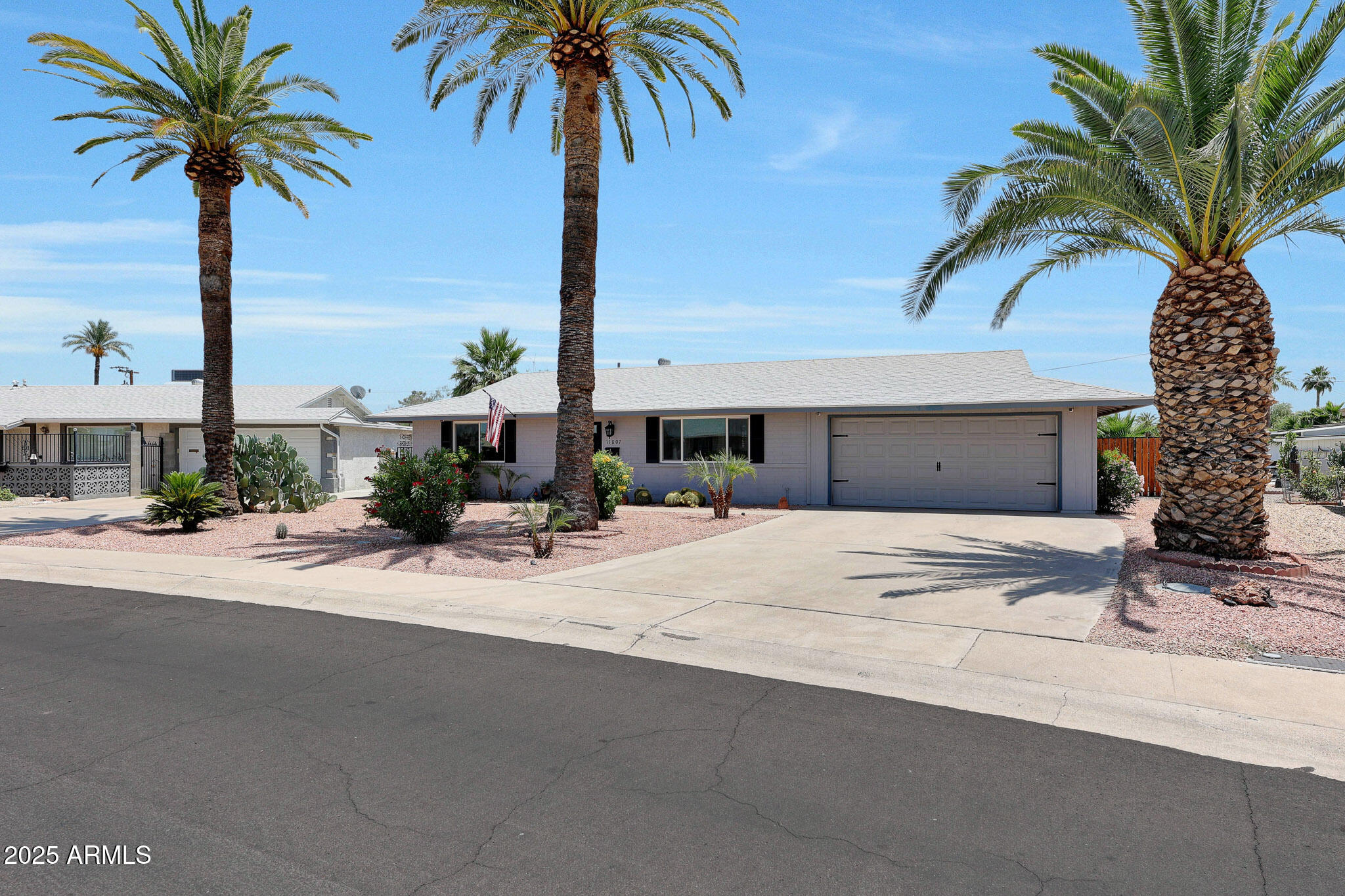 11807 N CHERRY HILLS Drive E