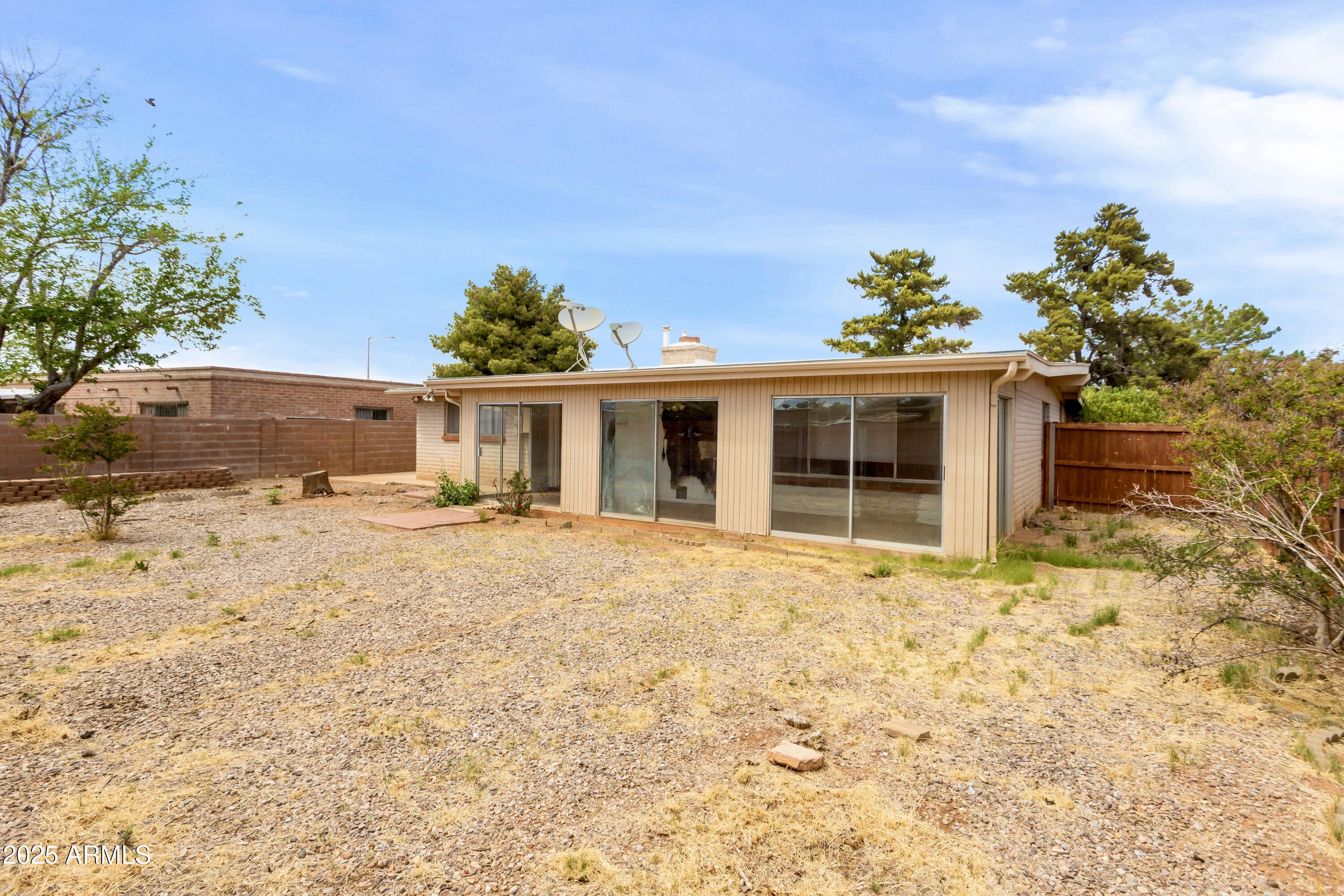 BUENA 1 - Residential