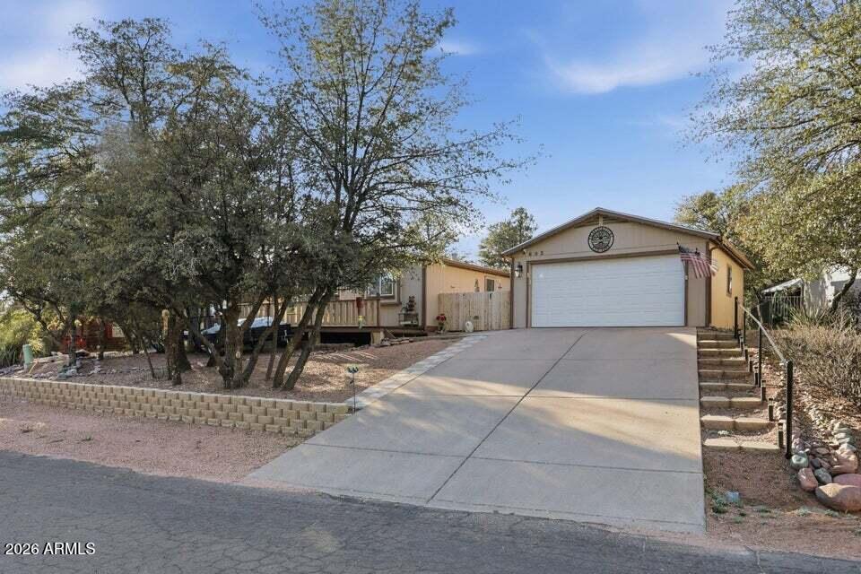 602 N MANZANITA Drive