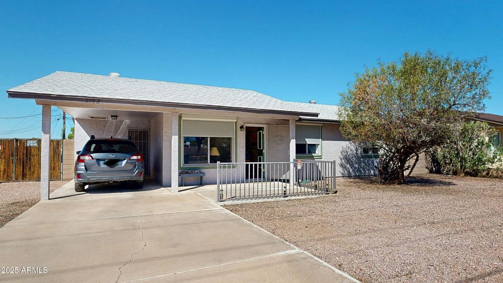 Photo of 1162 S Ironwood Drive, Apache Junction, AZ 85120 (MLS # 6926456)