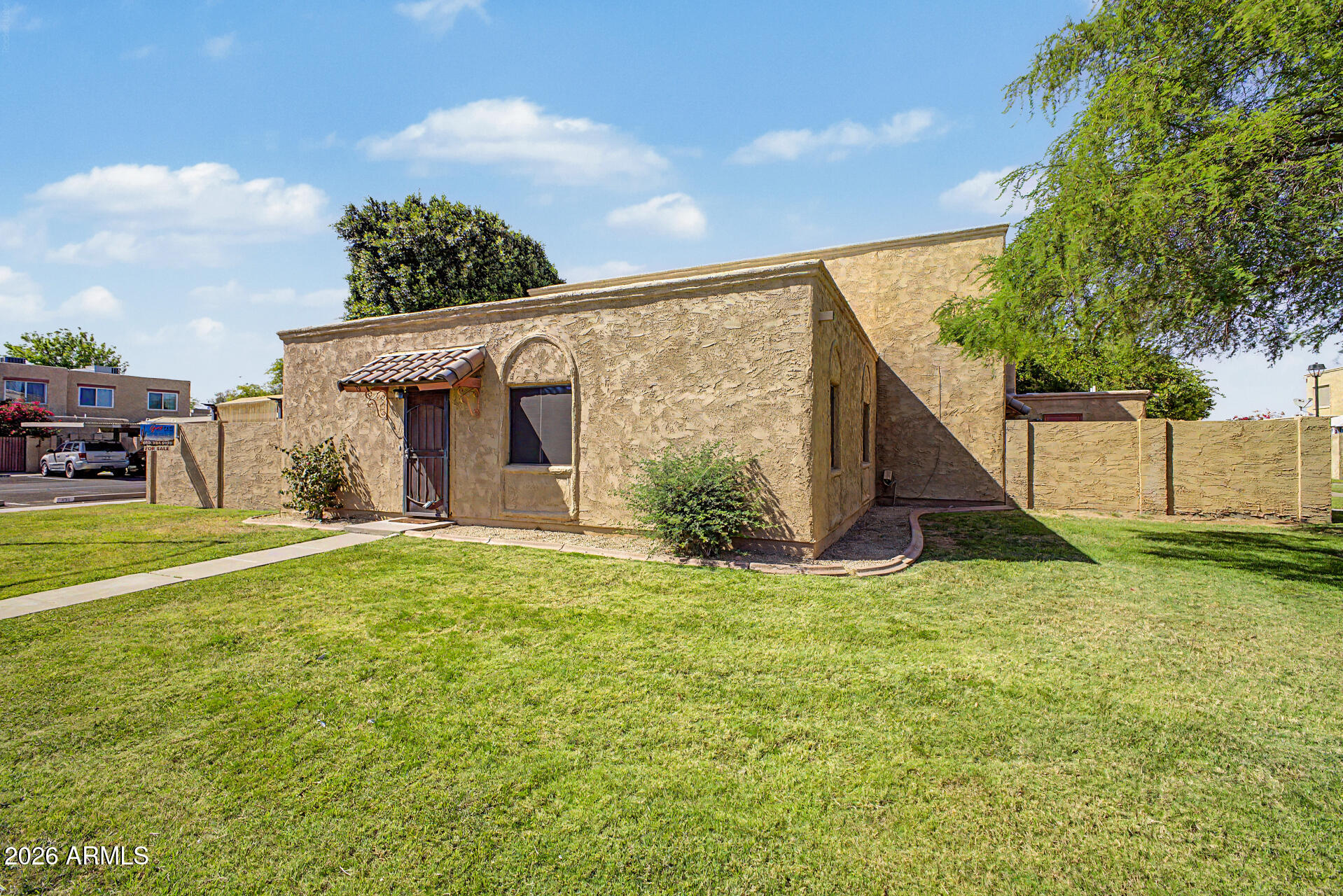 948 S ALMA SCHOOL Road 79