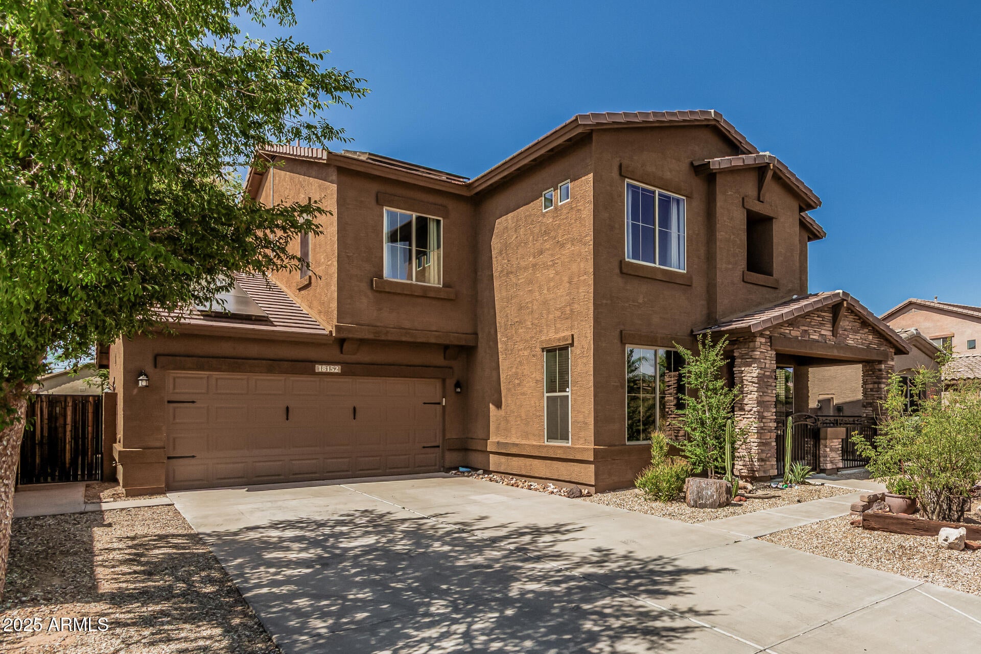 18152 W PARADISE Lane