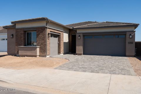 1254 E PENEDES Drive Gilbert AZ 85298