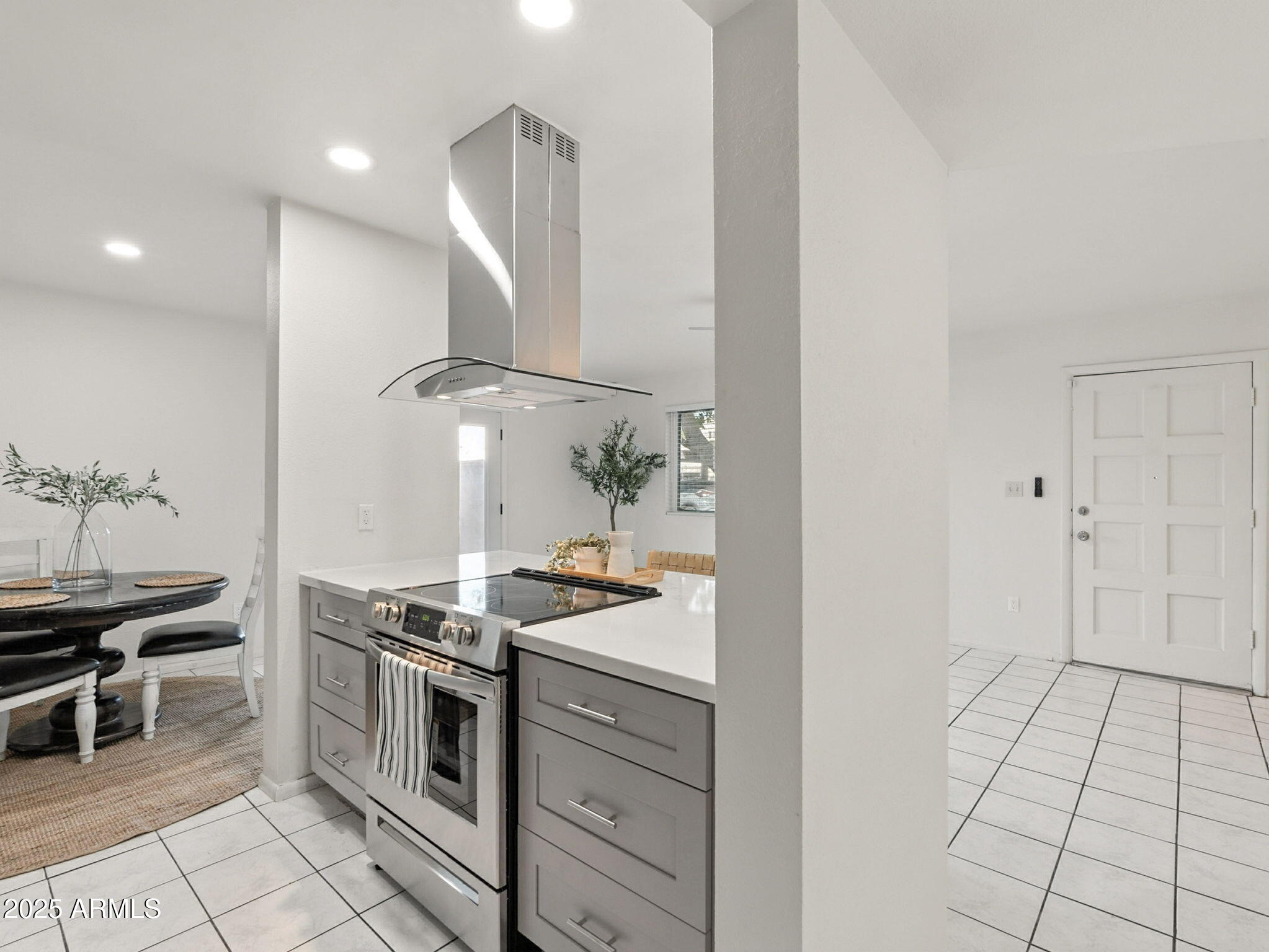 1500 W RIO SALADO Parkway 145