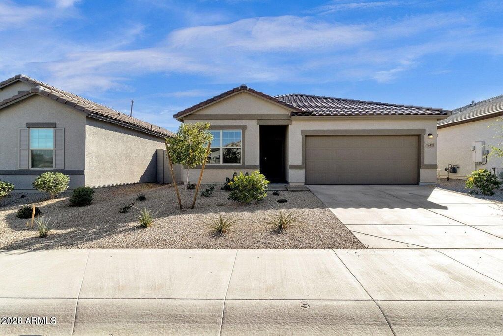 Photo of 19409 W Coolidge Street, Litchfield Park, AZ 85340 (MLS # 6964104)