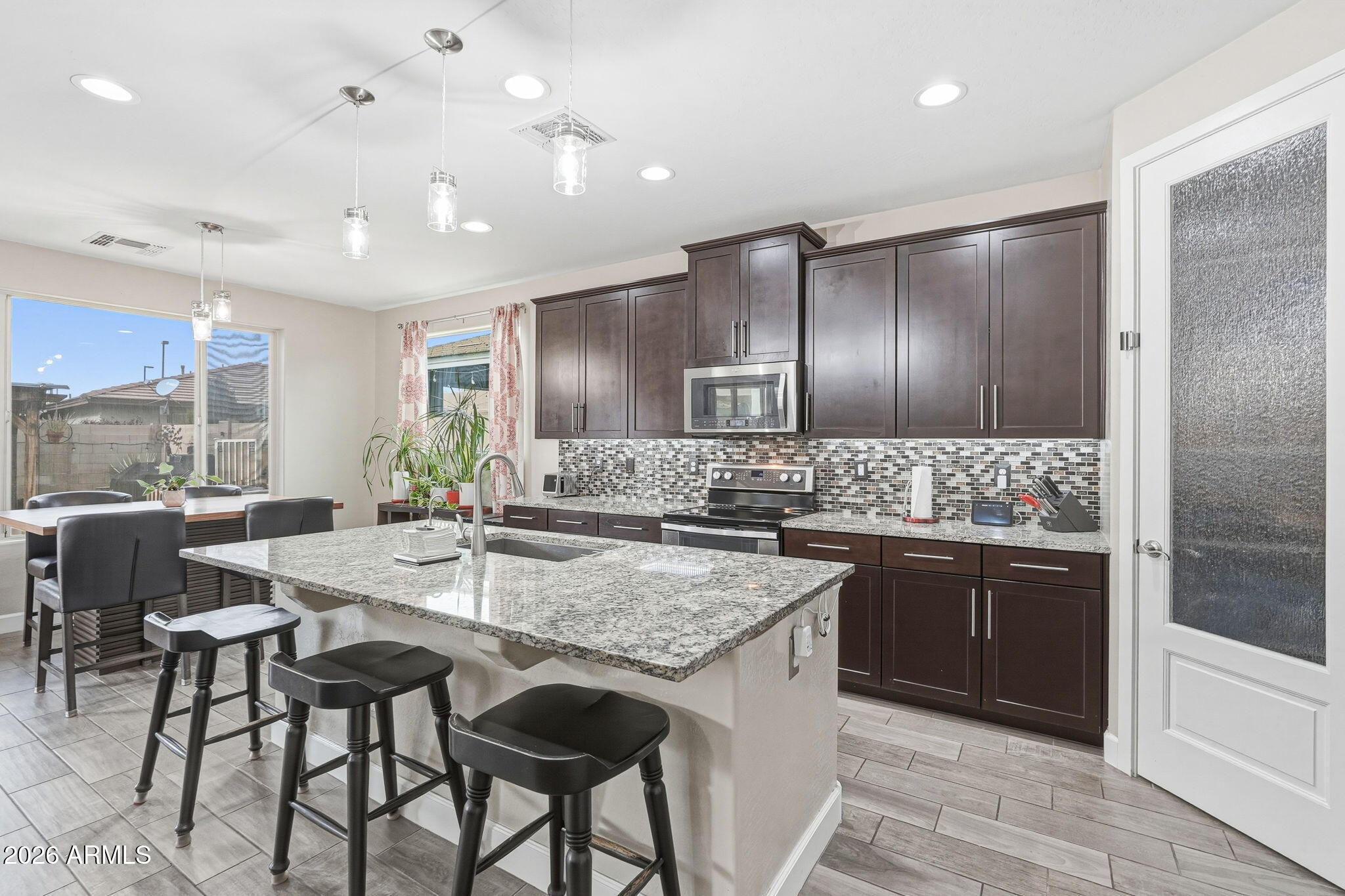 5012 S GIRARD Street