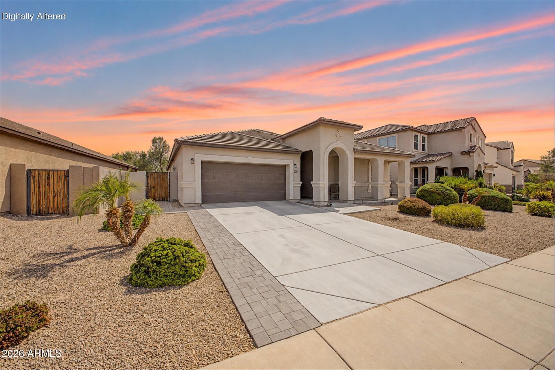 18343 N CRESTVIEW Lane