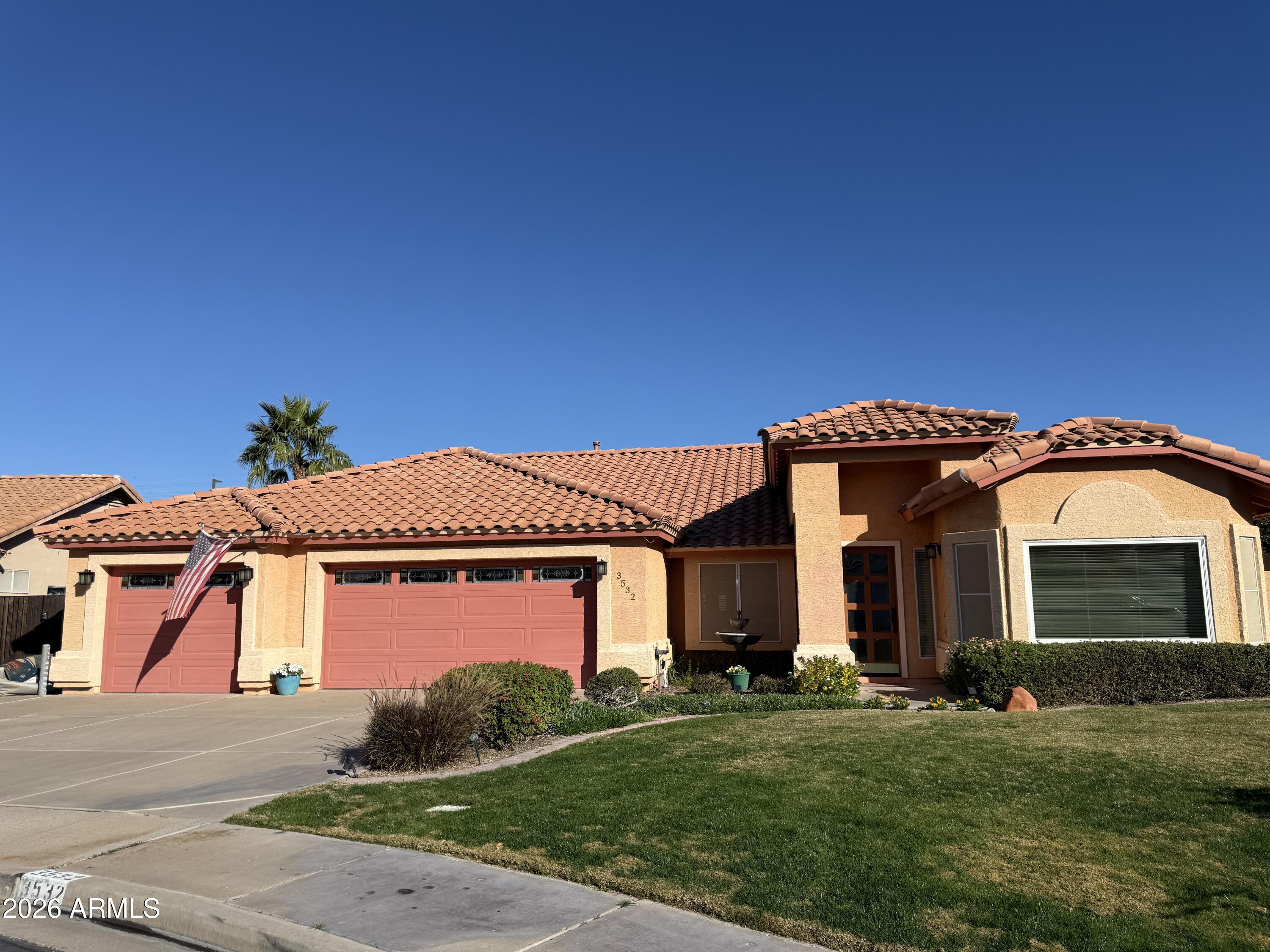 3532 E FAIRBROOK Circle