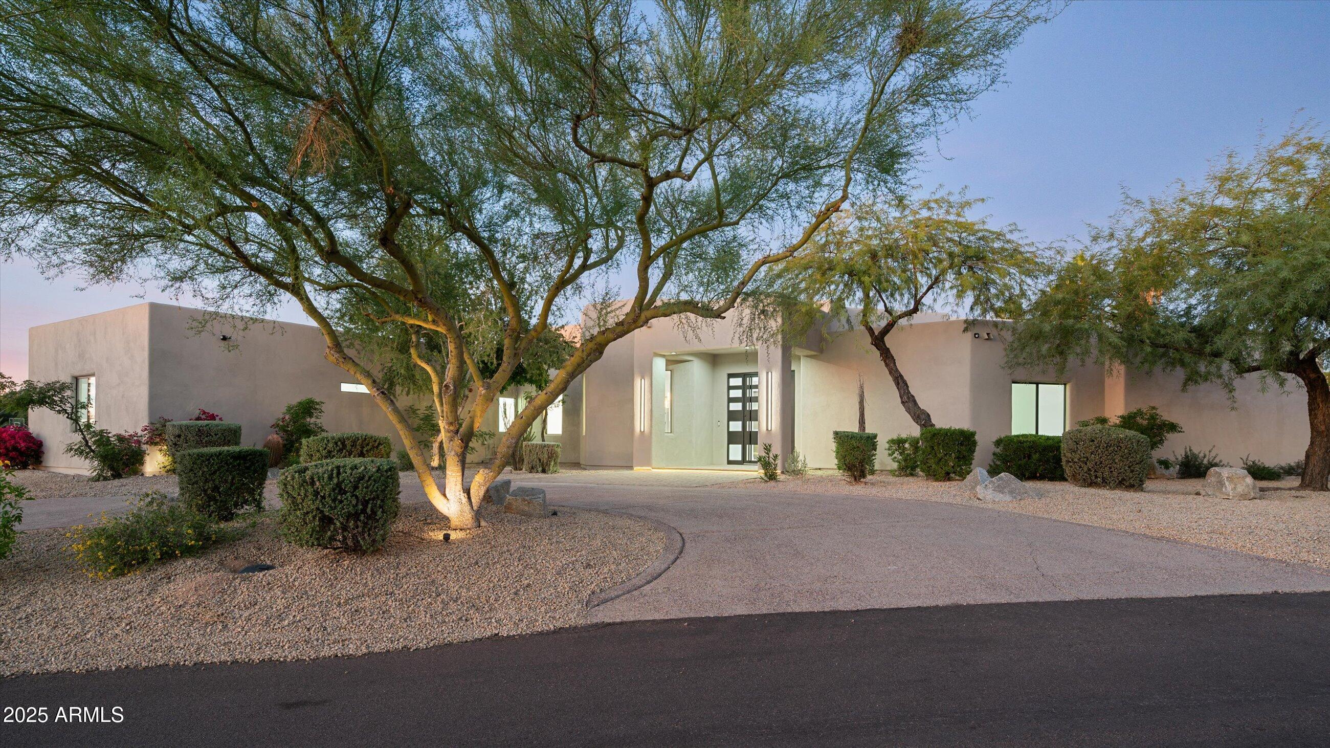 12816 E TURQUOISE Avenue