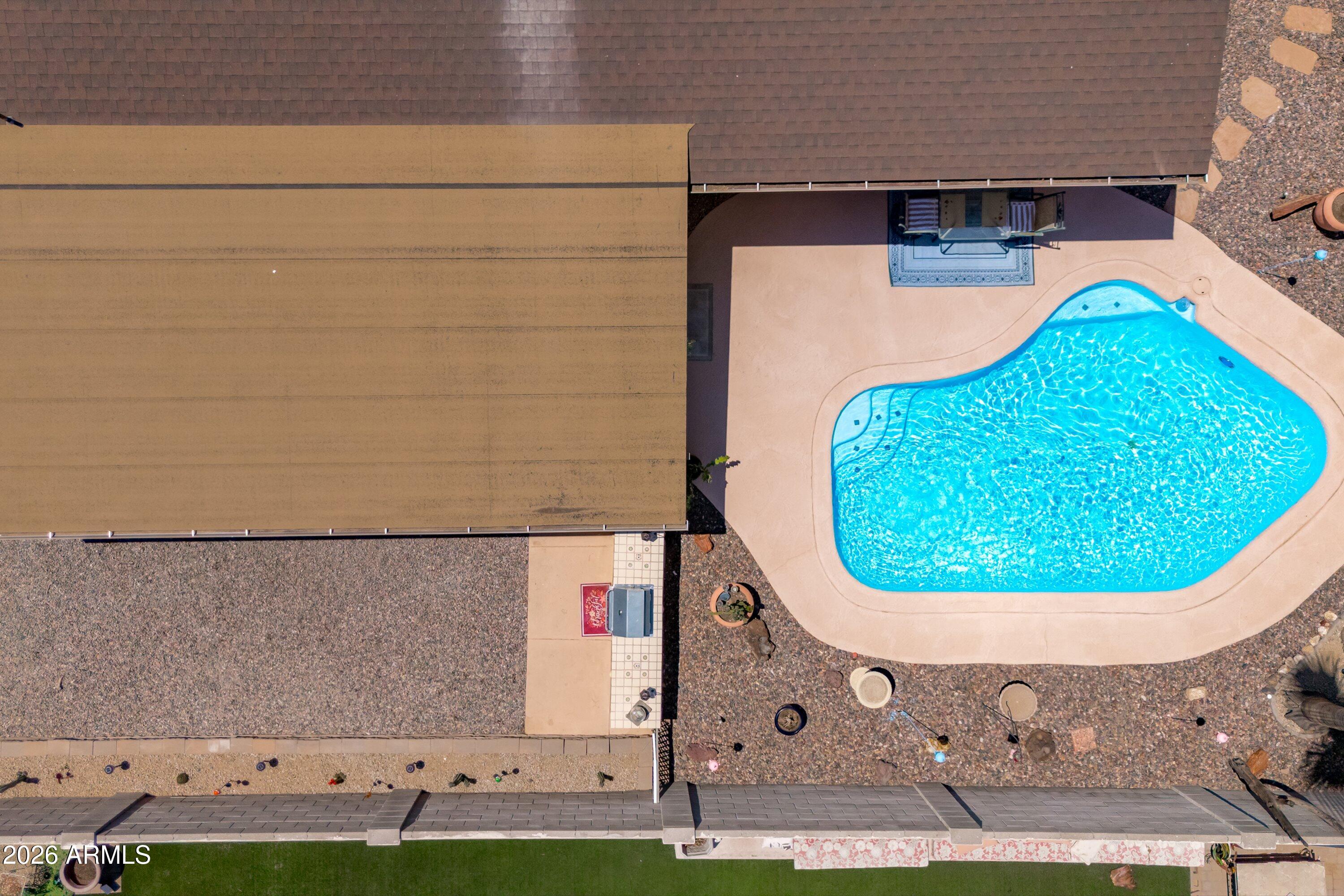CLEARVIEW 8 - Residential