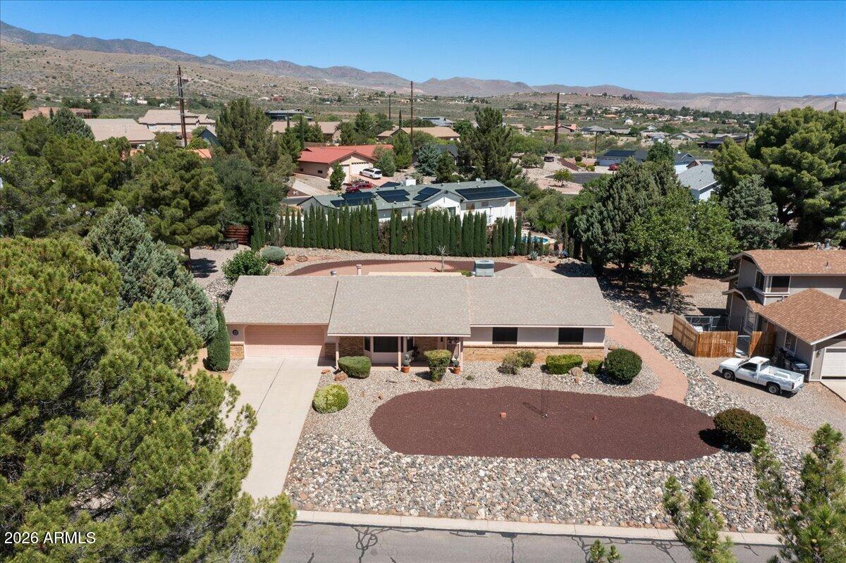 580 EVERETT Lane