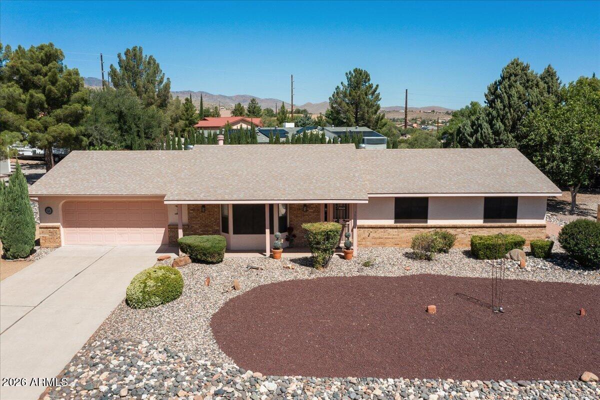 580 EVERETT Lane