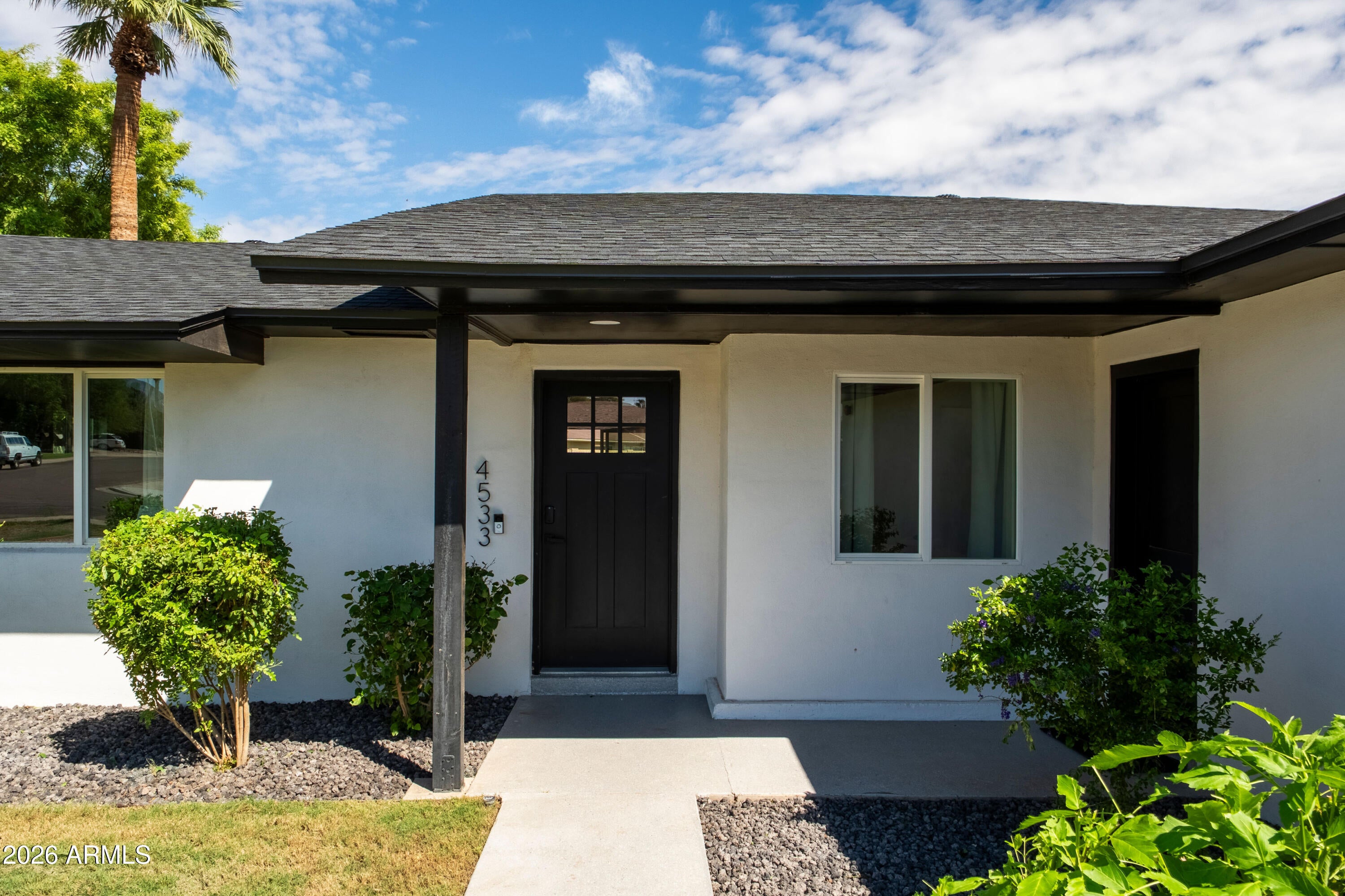 4533 N 87TH Street