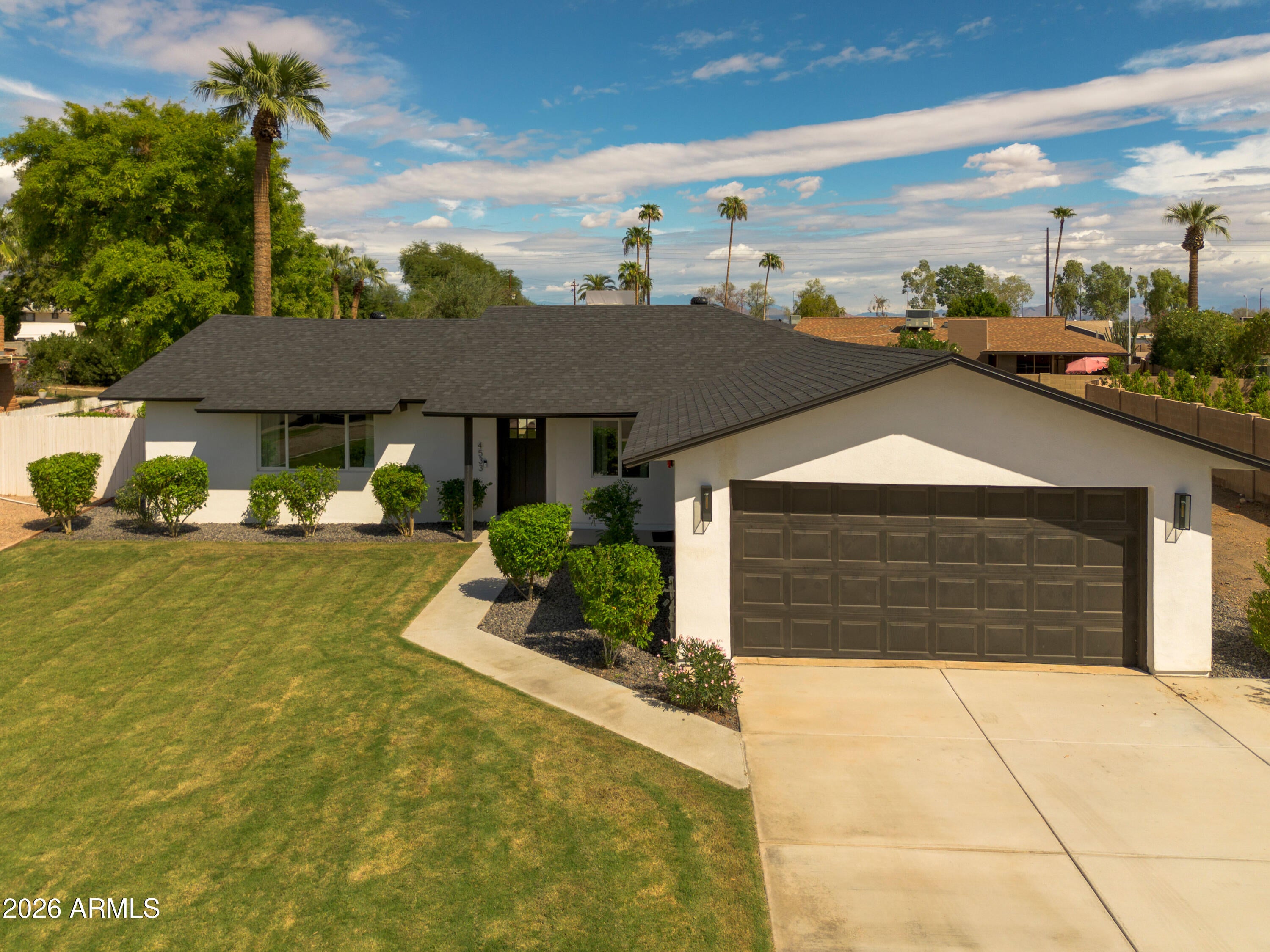 4533 N 87TH Street