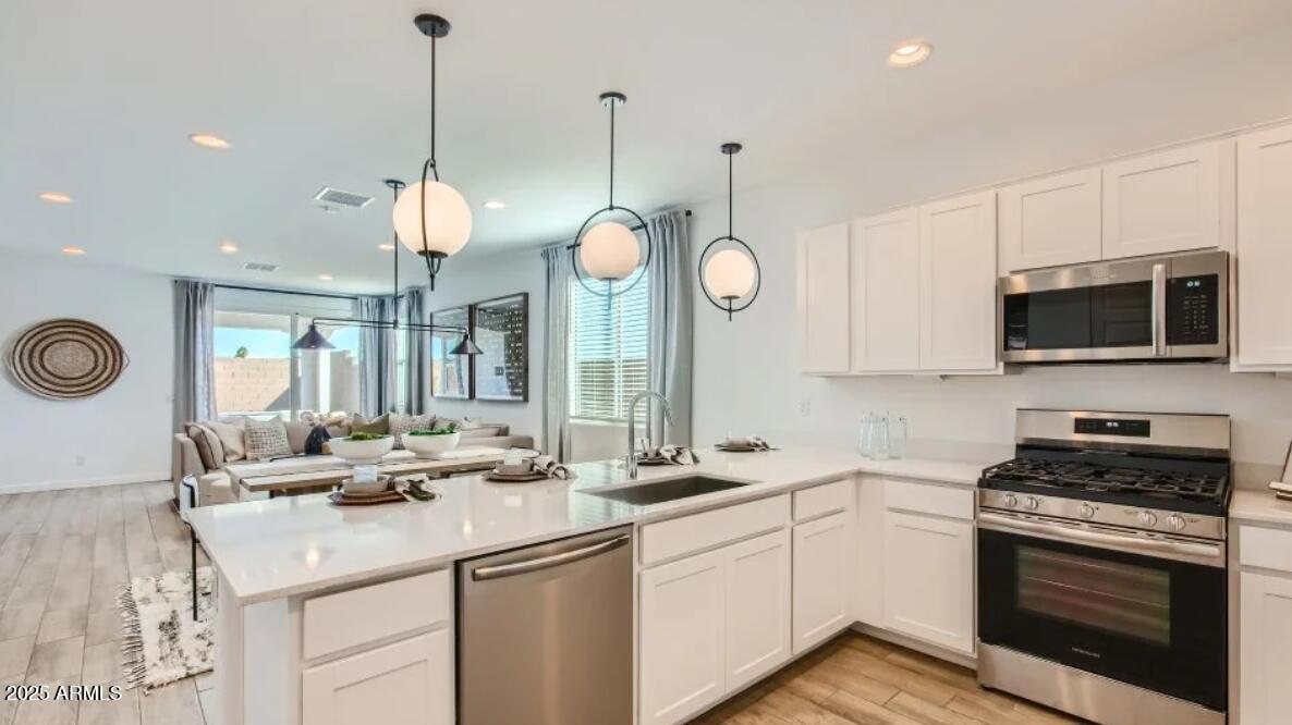 16714 W BUCKSKIN Trail