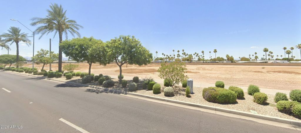 Photo of 5544 N 59th Avenue #_, Glendale, AZ 85301 (MLS # 7030134)