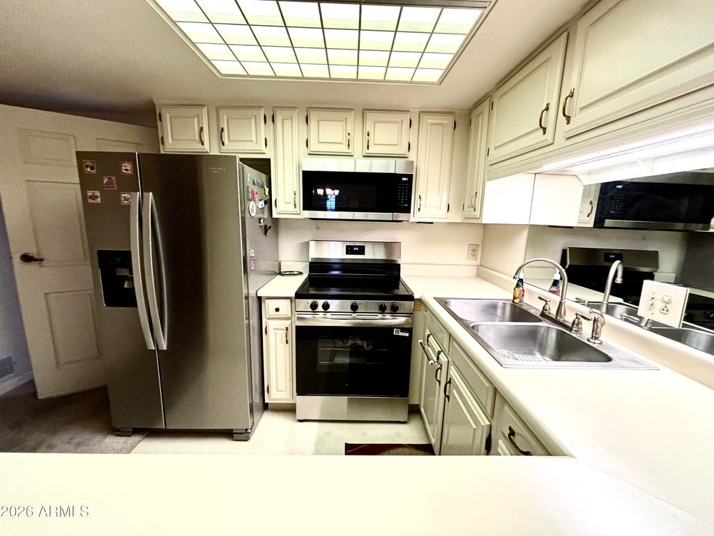 Photo of 10330 W Thunderbird Boulevard W #B316, Sun City, AZ 85351 (MLS # 6942929)