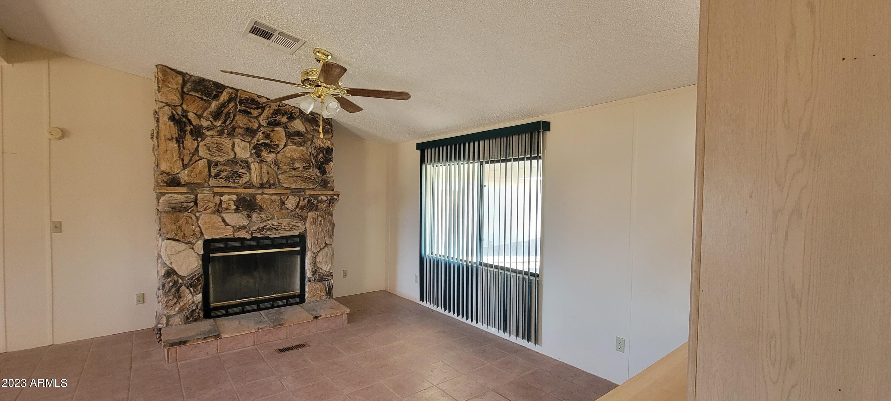 SIERRA VISTA ESTATES UNIT 3 - Residential