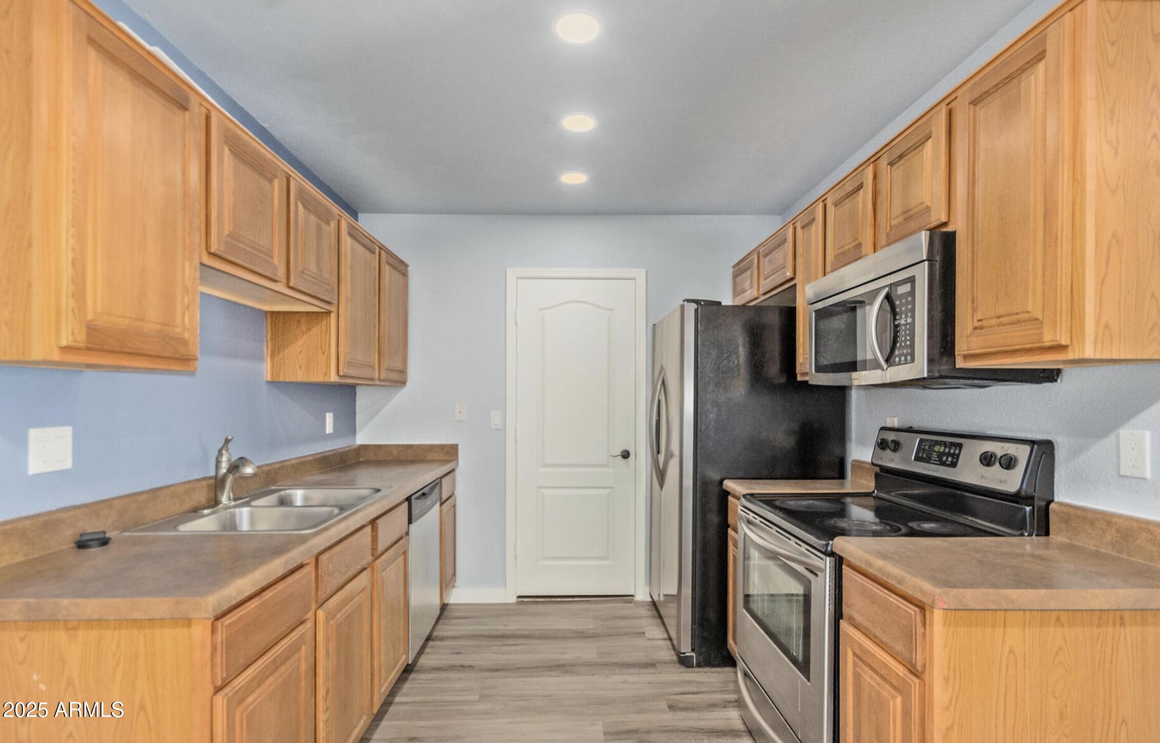 3511 E BASELINE Road 1216