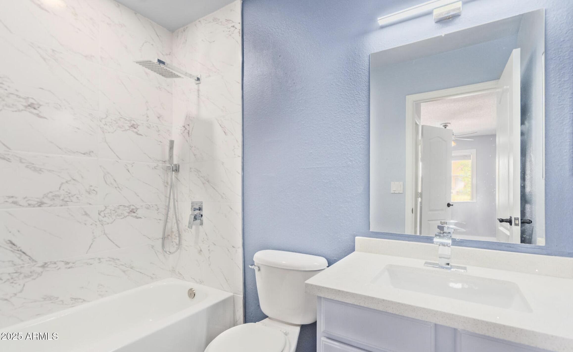 3511 E BASELINE Road 1216