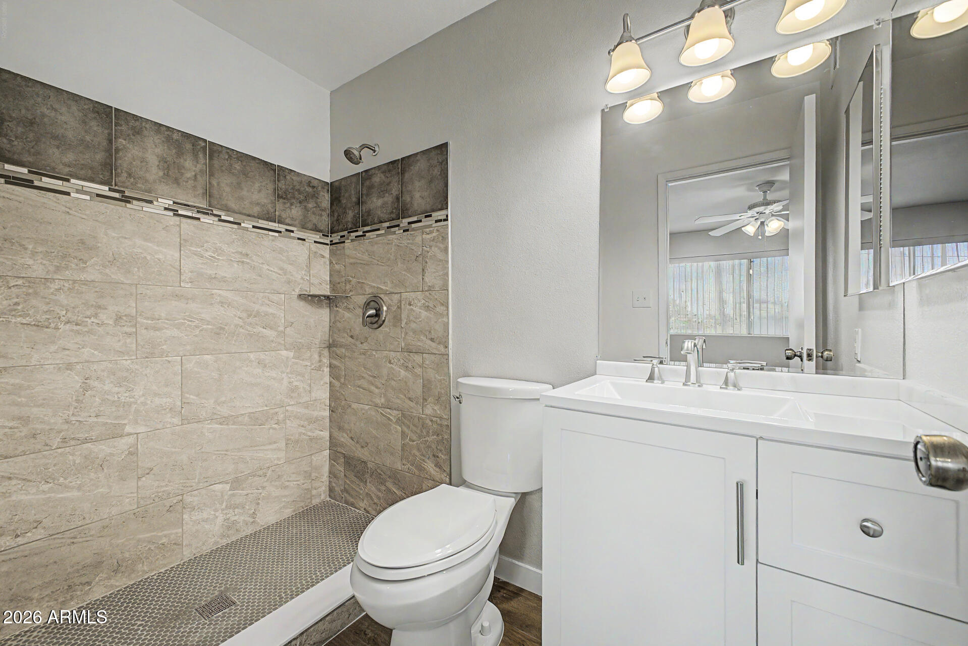 PACE ROSEWOOD AMD - Residential