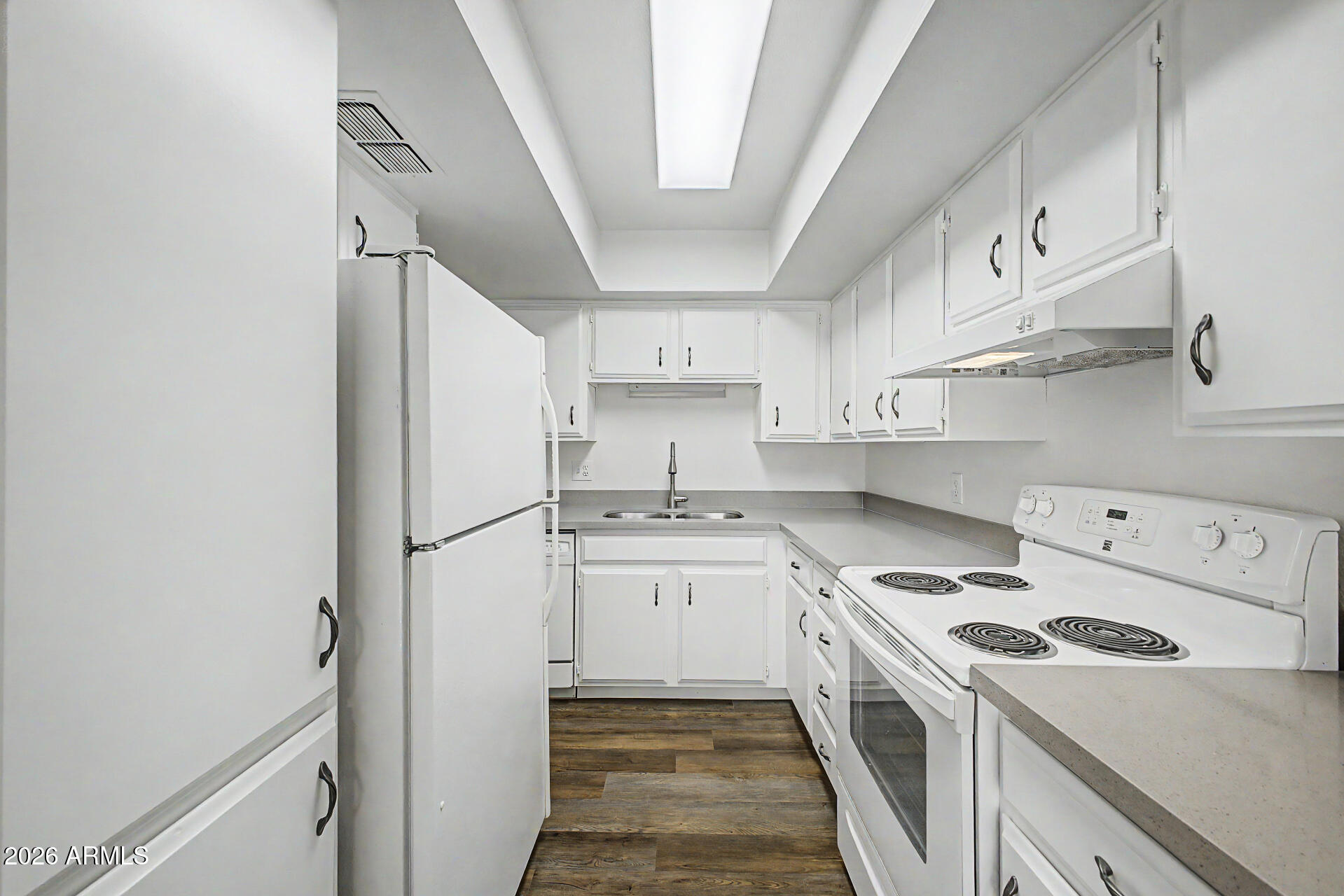 PACE ROSEWOOD AMD - Residential