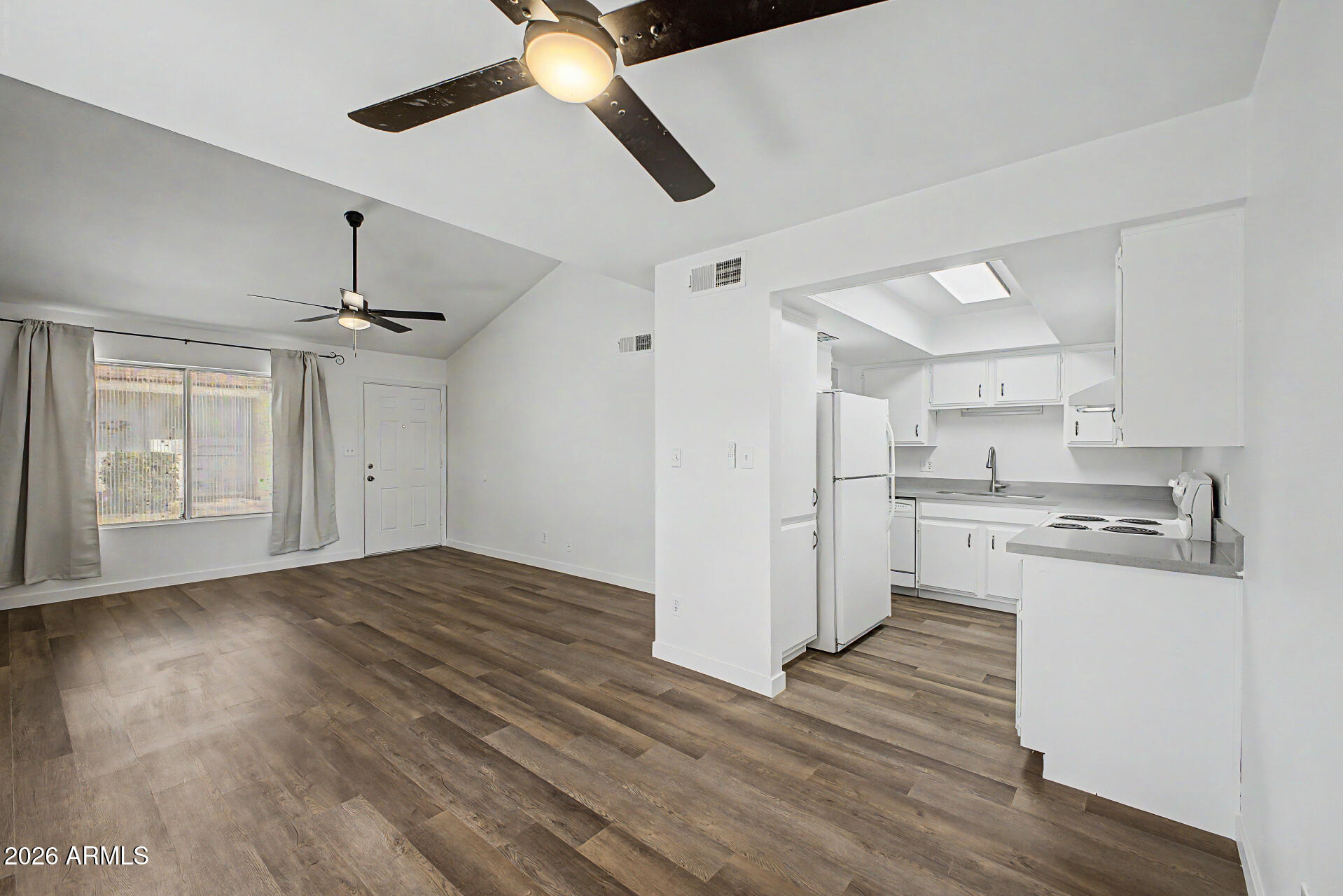 PACE ROSEWOOD AMD - Residential