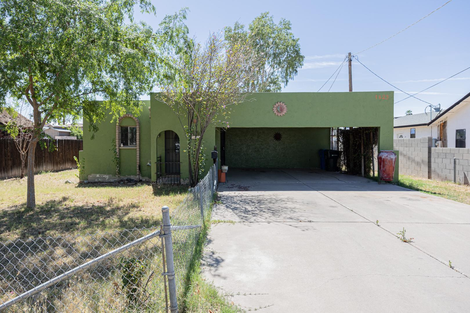 1423 E Virginia Avenue