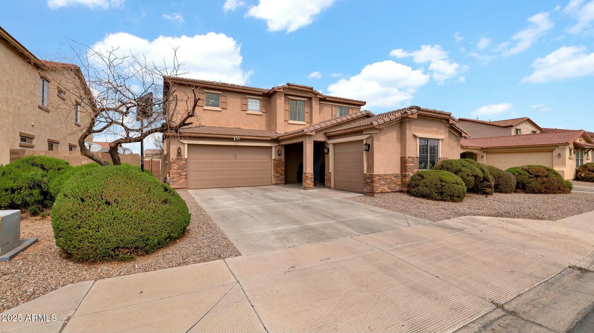 6818 W ST CATHERINE Avenue