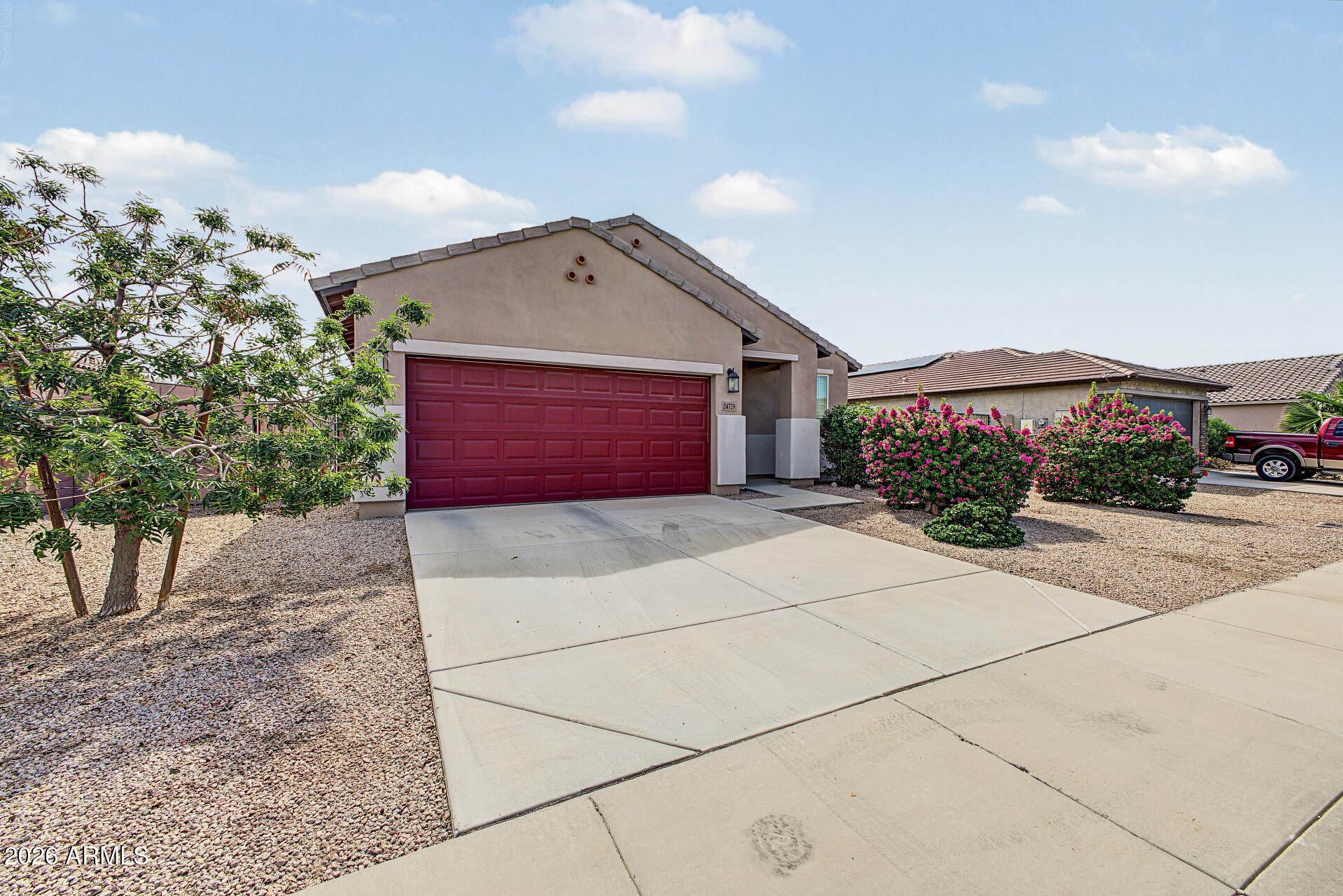 24729 W HIDALGO Drive W