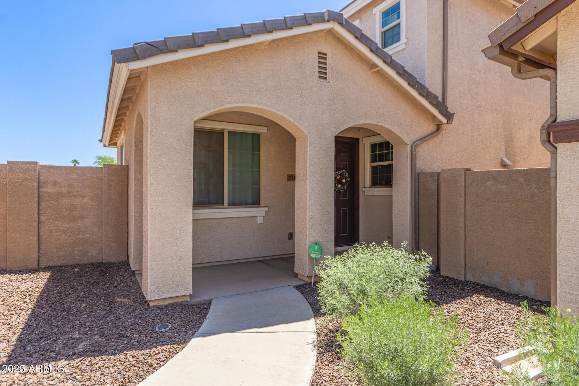 2519 N 73RD Drive