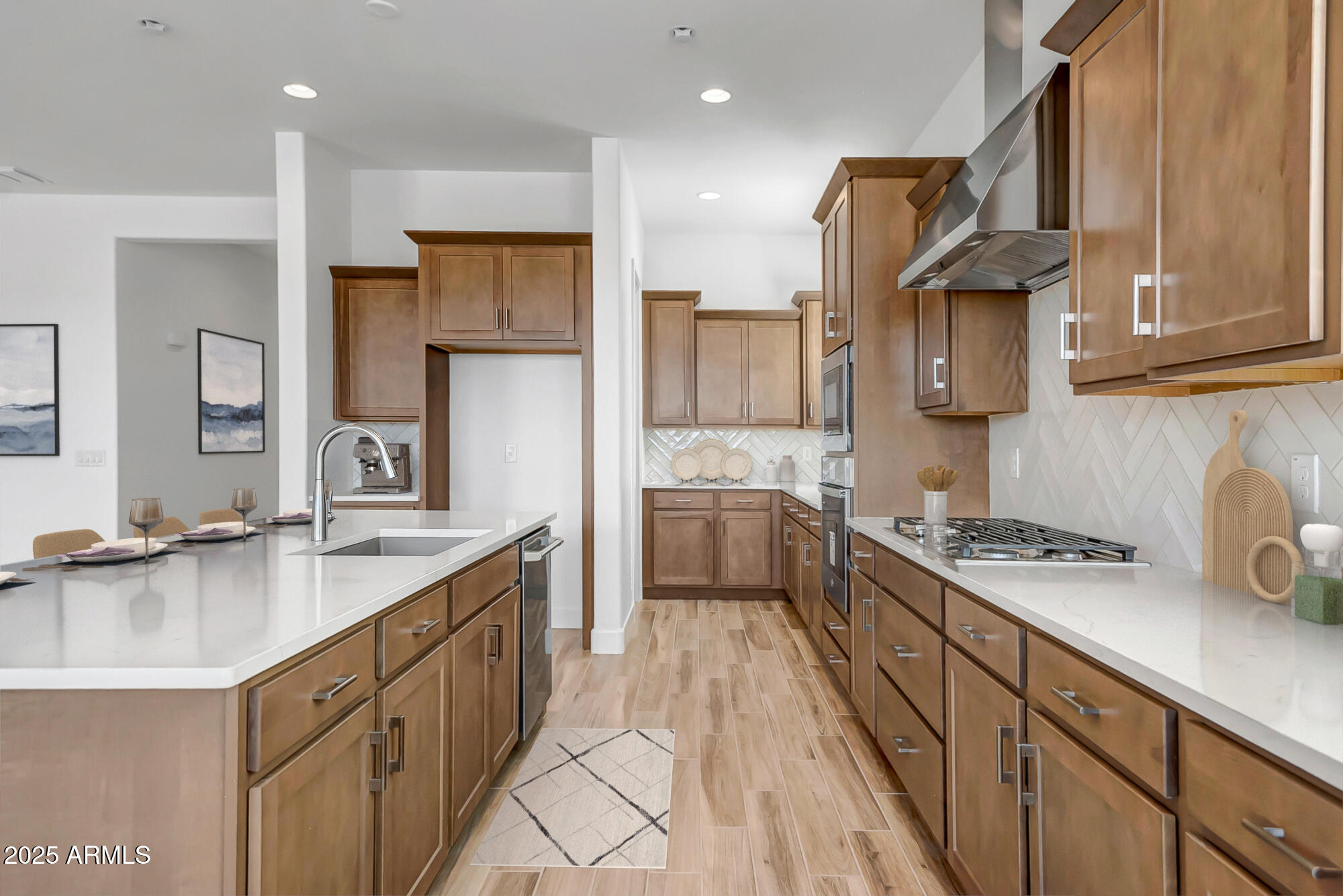 964 W Superstition Court