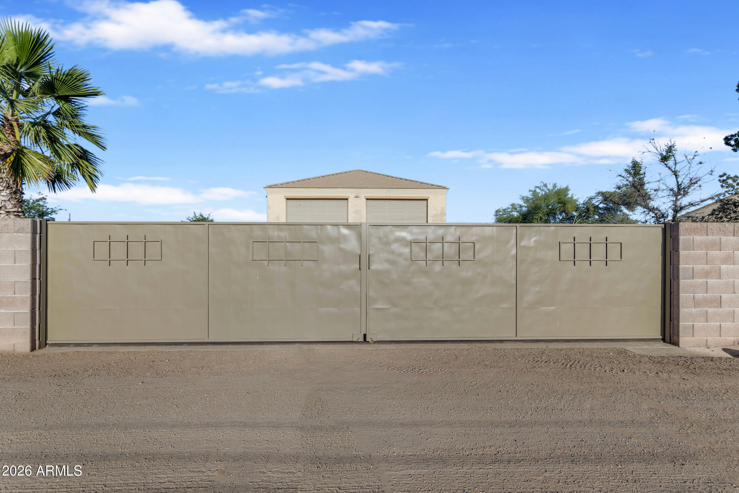 Superstition Ranchettes - Residential