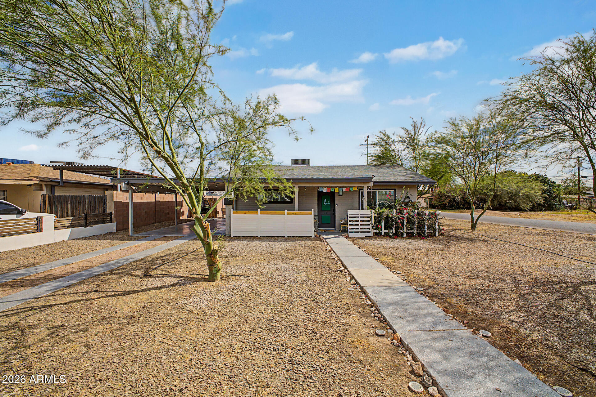 4101 E PIERCE Street