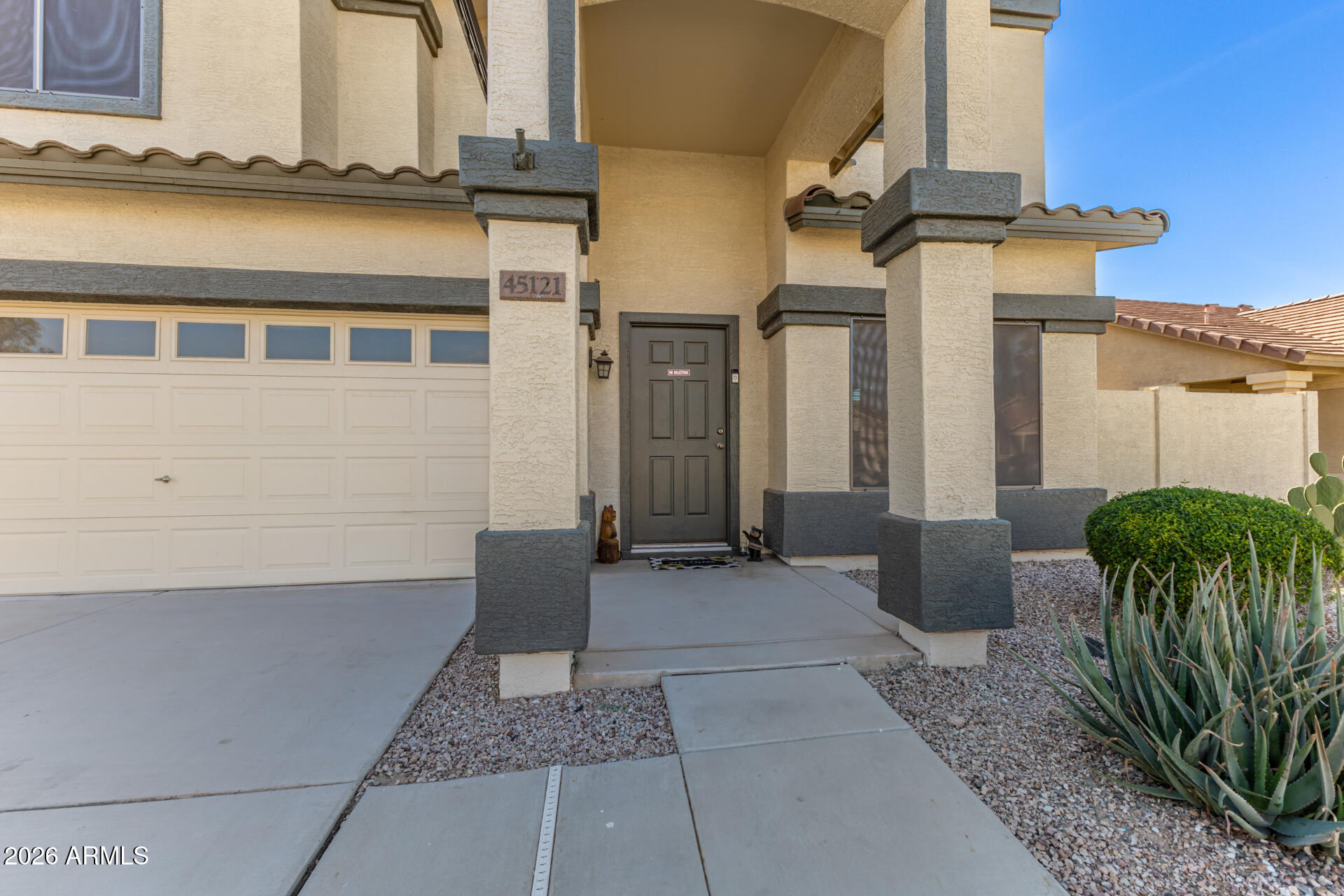 45121 W ALAMENDRAS Street