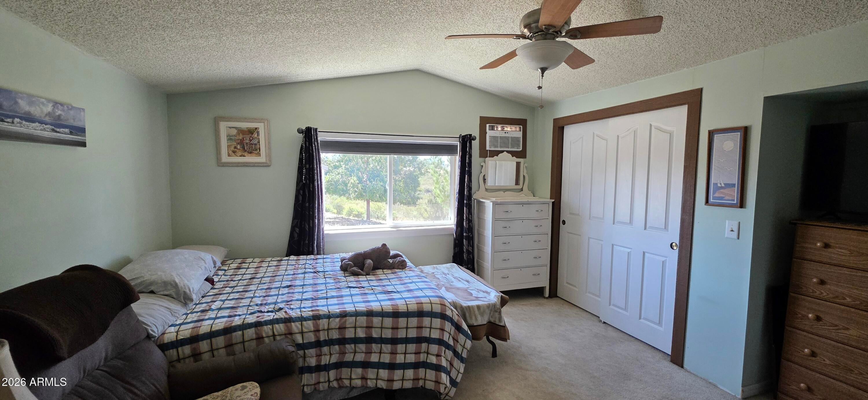 1979 E MESA Circle
