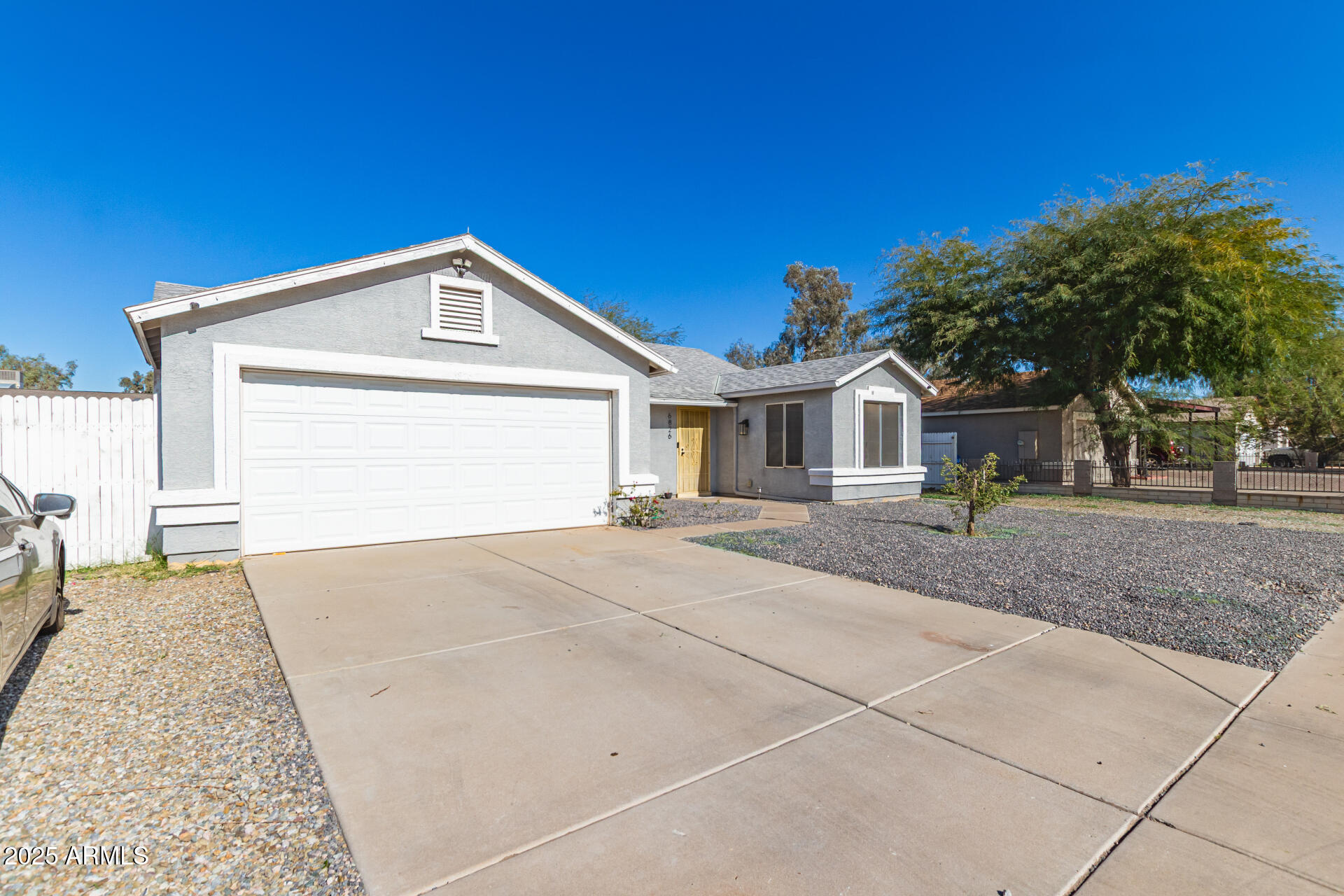 6826 W CRITTENDEN Lane