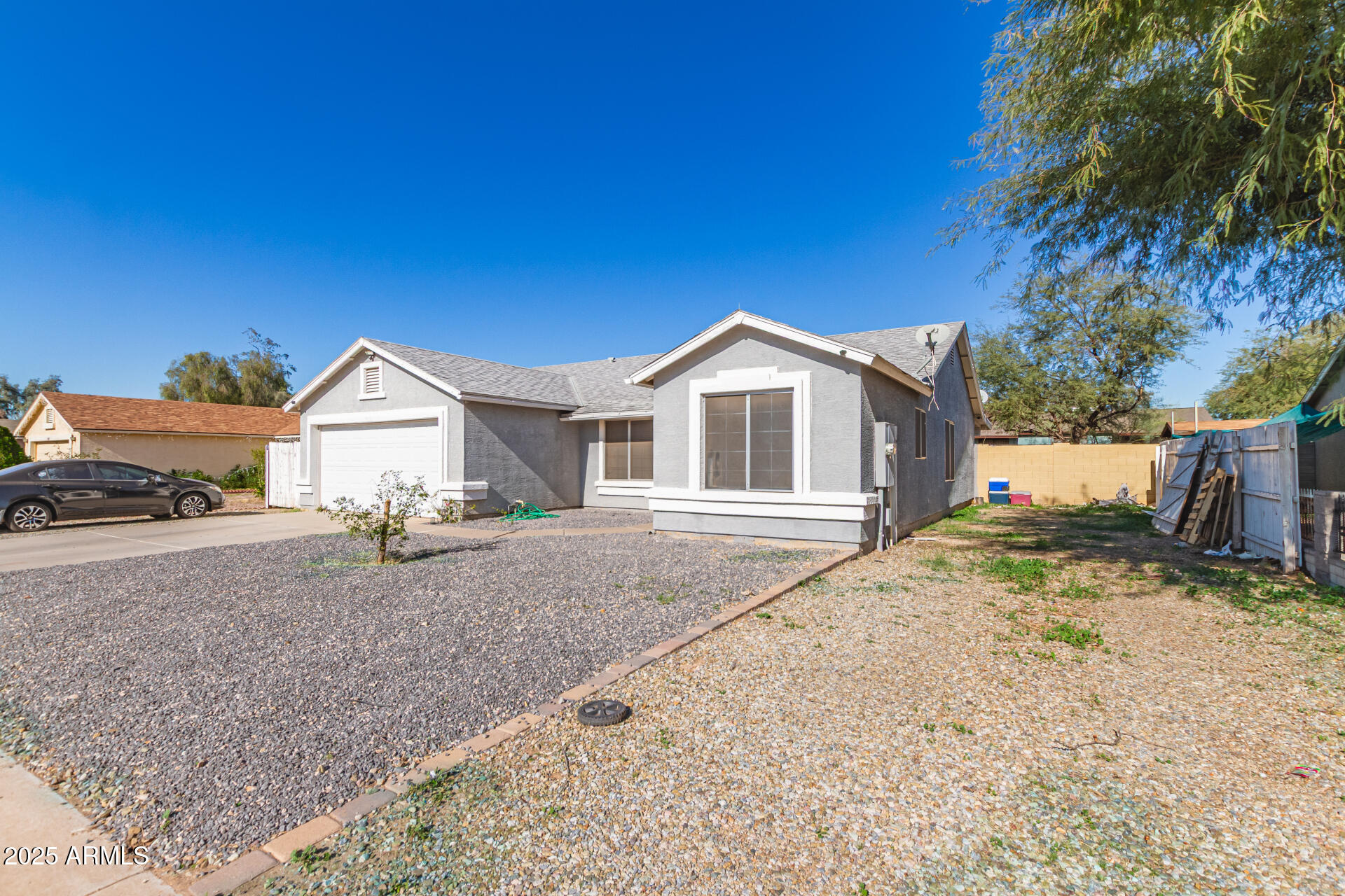 6826 W CRITTENDEN Lane