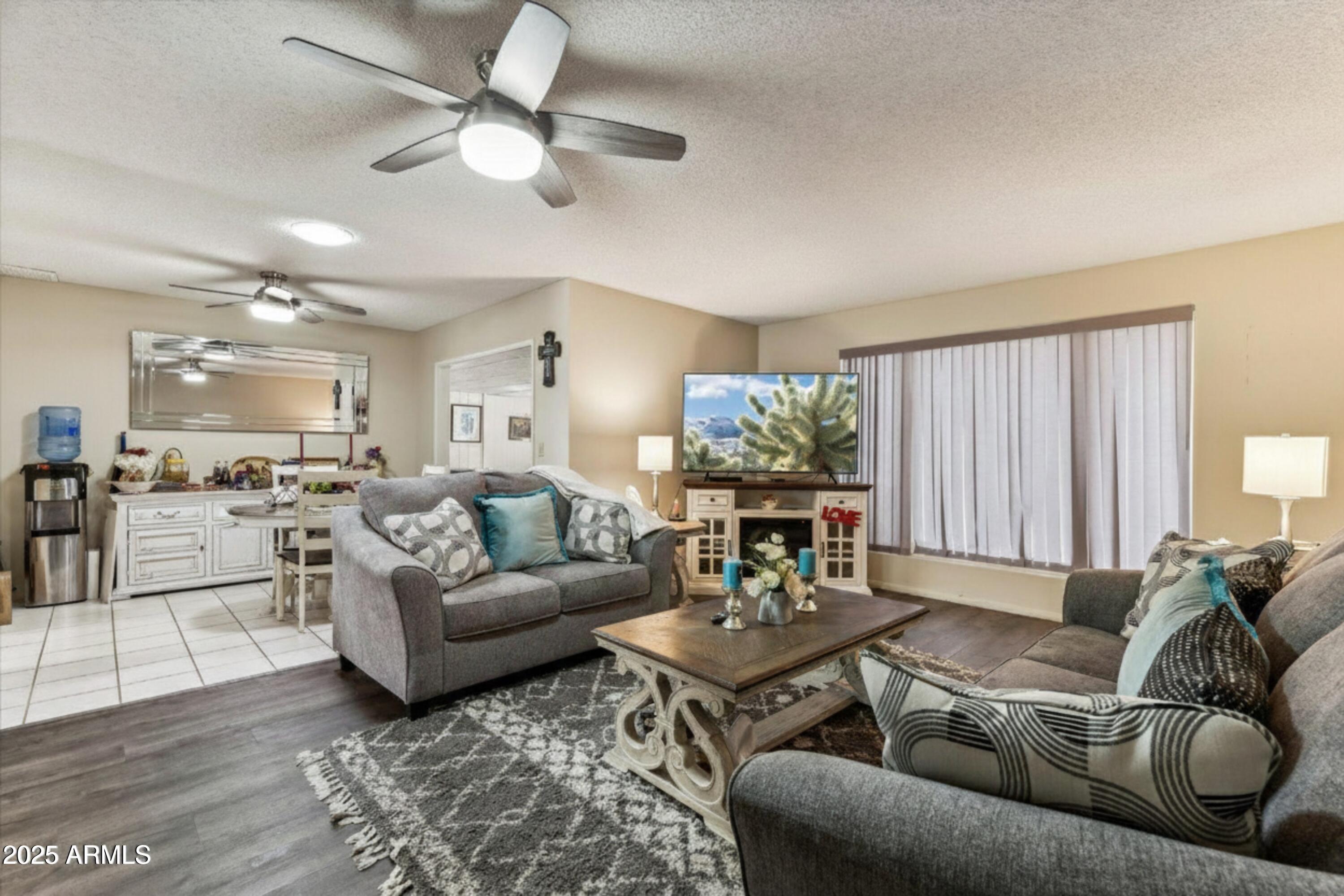 11002 W DEANNE Drive