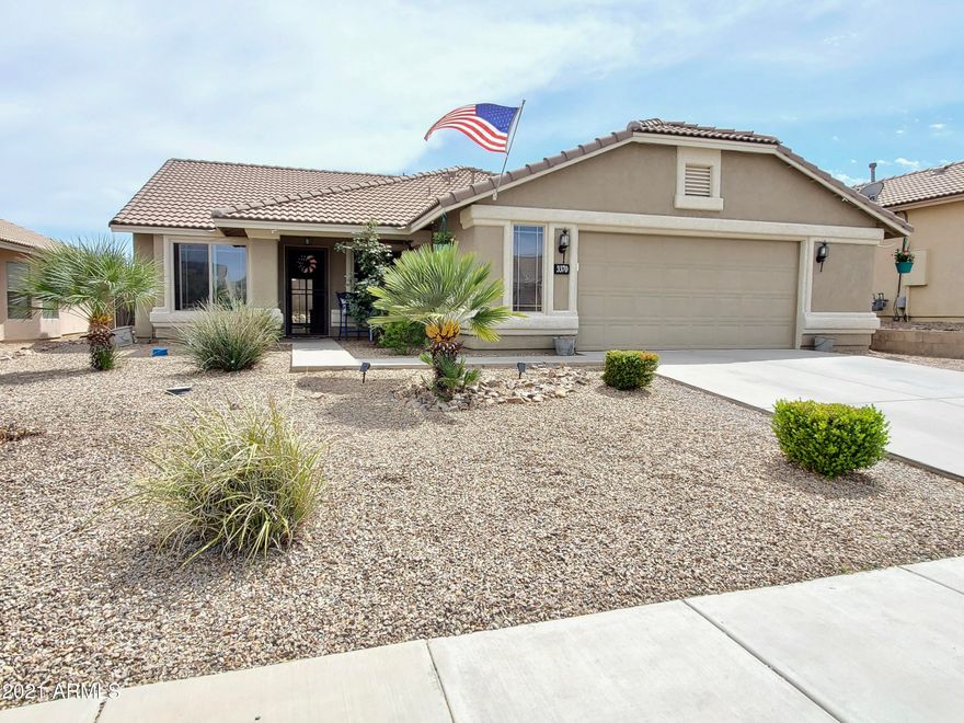 Back On The Market at no fault of the home or sellers.  Inspections were clean and home is ready to sell! Check out this 4 bedroom, 2 bath, 2.5 garage in the desirable and centrally located Oakmont subdivision.  No HOA!  Gorgeous vaulted ceilings throughout the home, upgraded cabinets, huge granite kitchen island, tile surrounds in both bathrooms, primary suite has a walk in closet & the bathroom has dual sinks at executive height with a walk in shower, tons of curb appeal.