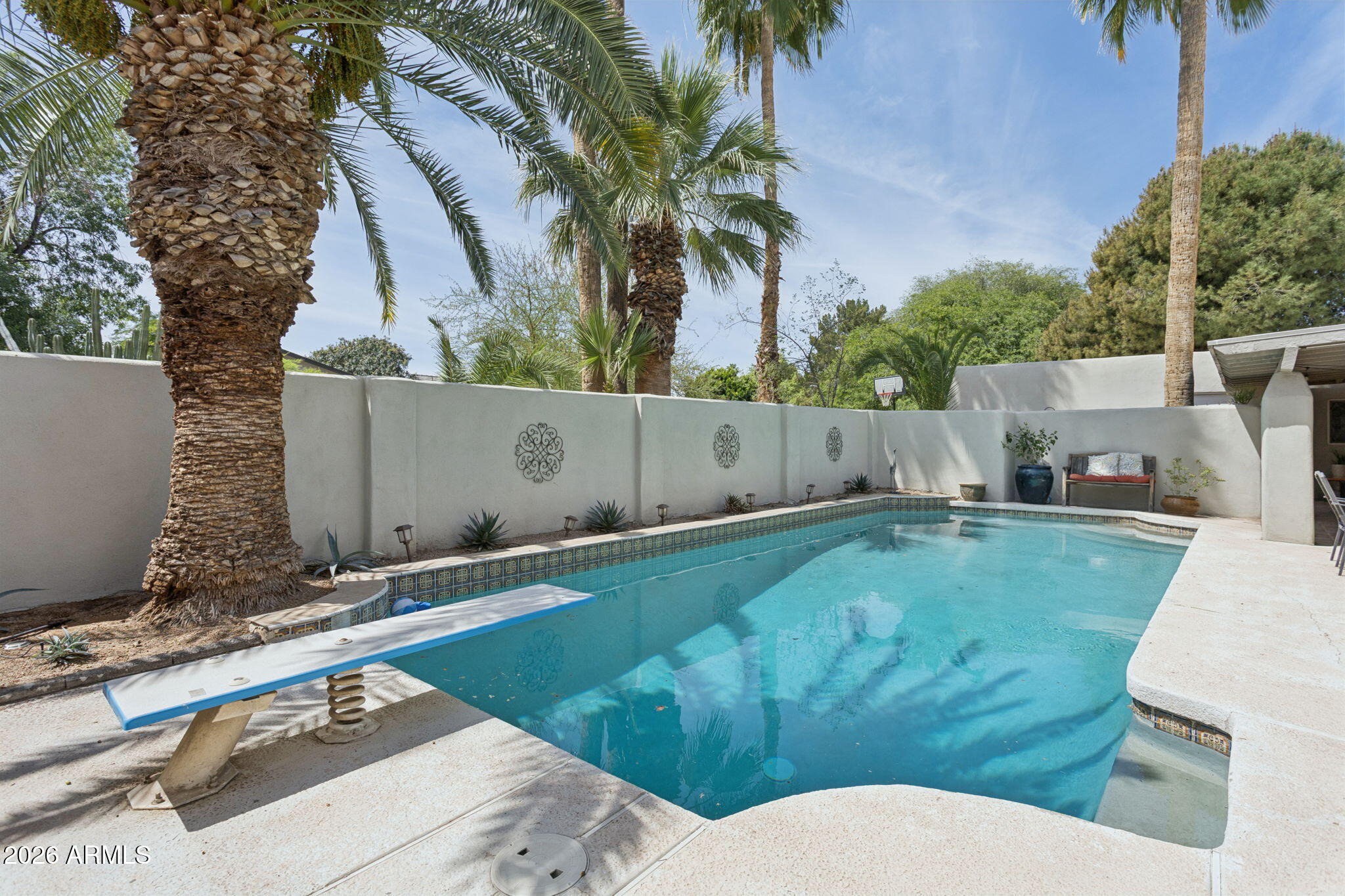 MARGOLD - Residential