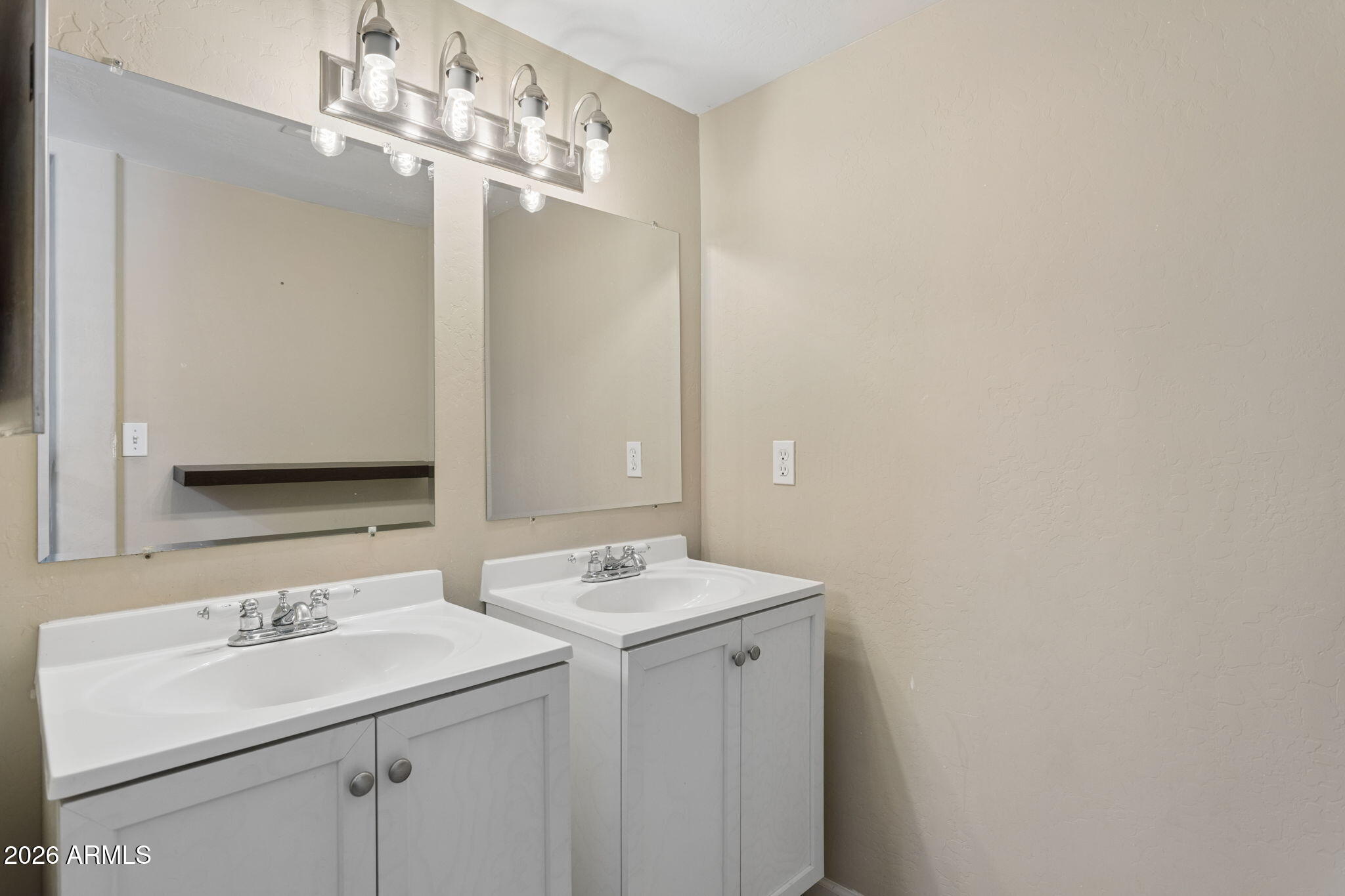 MARGOLD - Residential