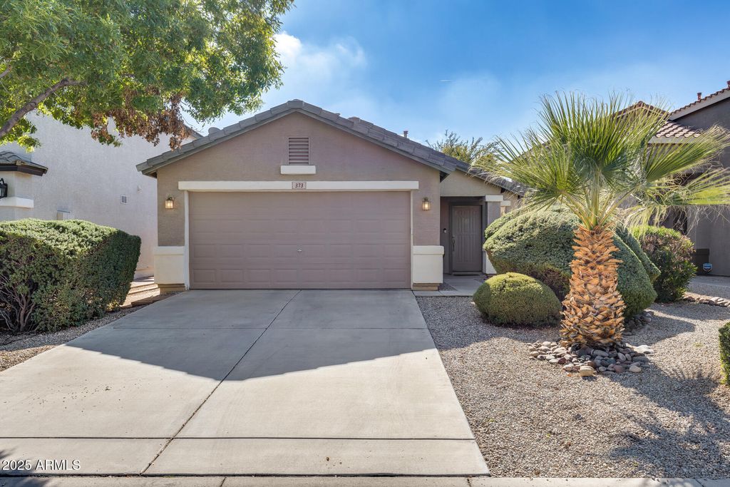 Photo of 373 E Kelsi Avenue, San Tan Valley, AZ 85140 (MLS # 6951402)