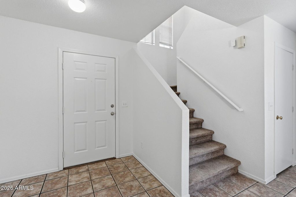 Photo of 1425 N Thunderbird Avenue, Gilbert, AZ 85234 (MLS # 6989602)