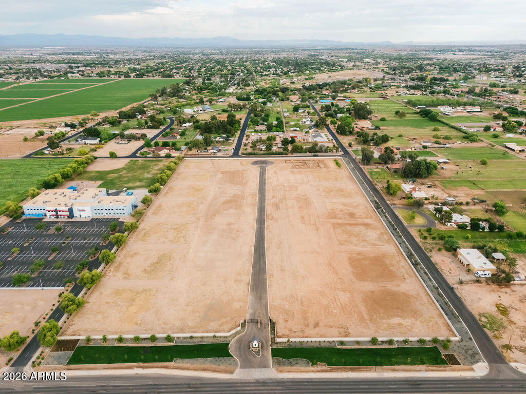 18454 E VIA DEL VINEDO -- 2