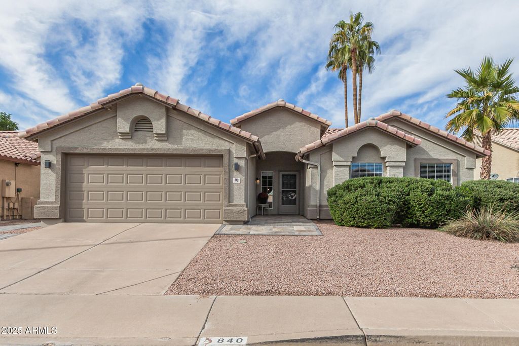 Photo of 840 S Pineview Drive, Chandler, AZ 85226 (MLS # 6949298)