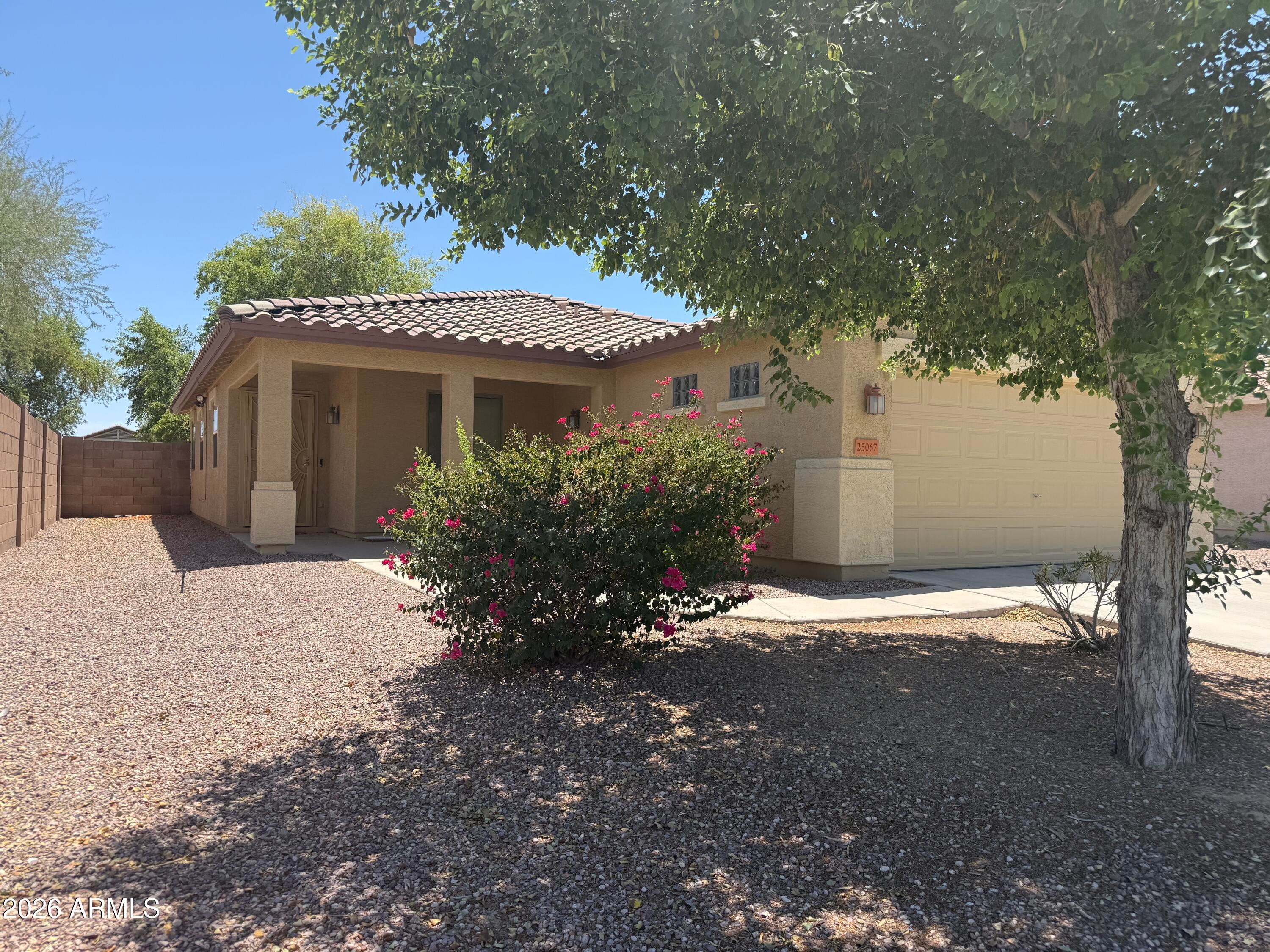 25067 W DOVE Trail