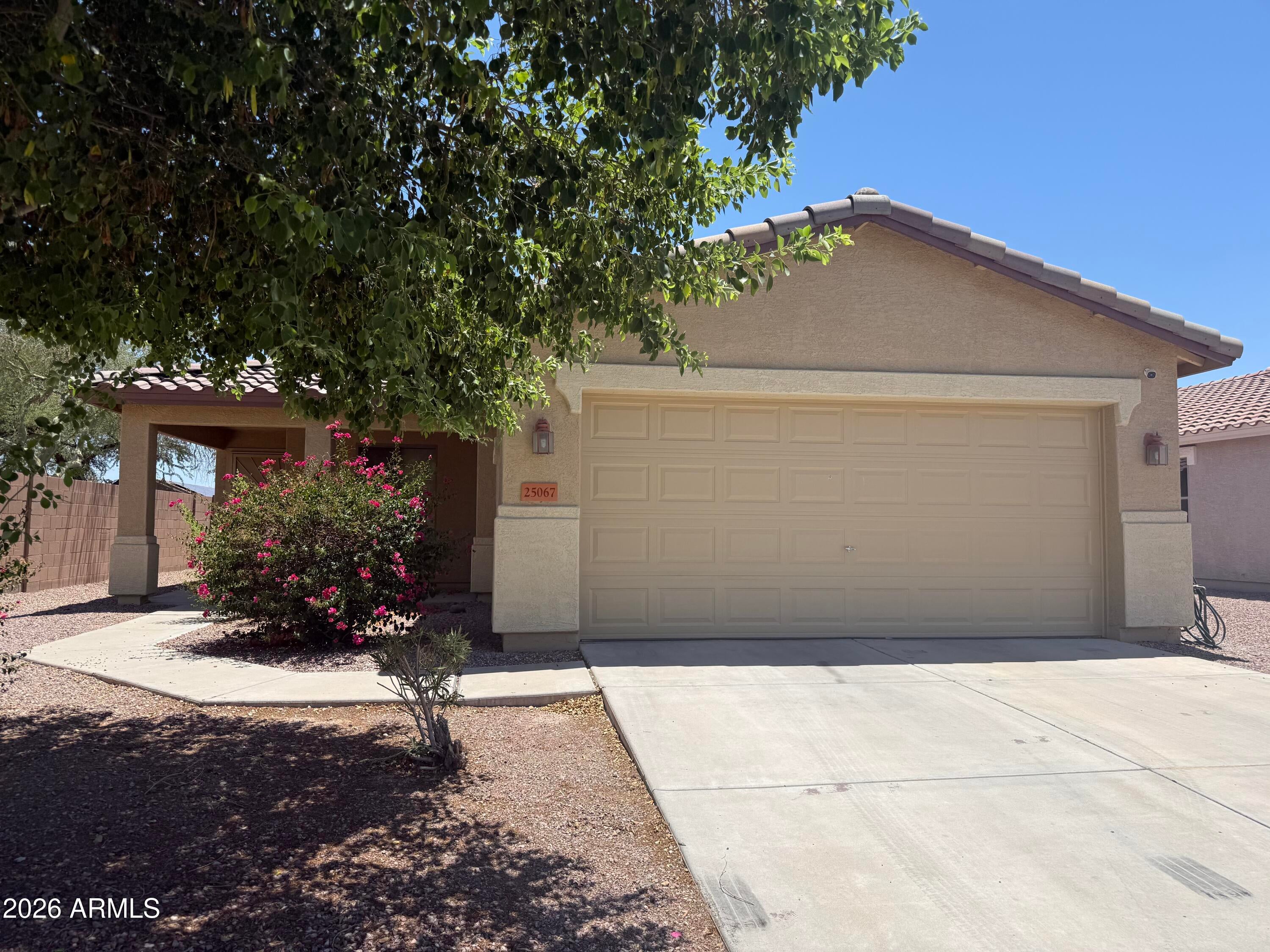25067 W DOVE Trail
